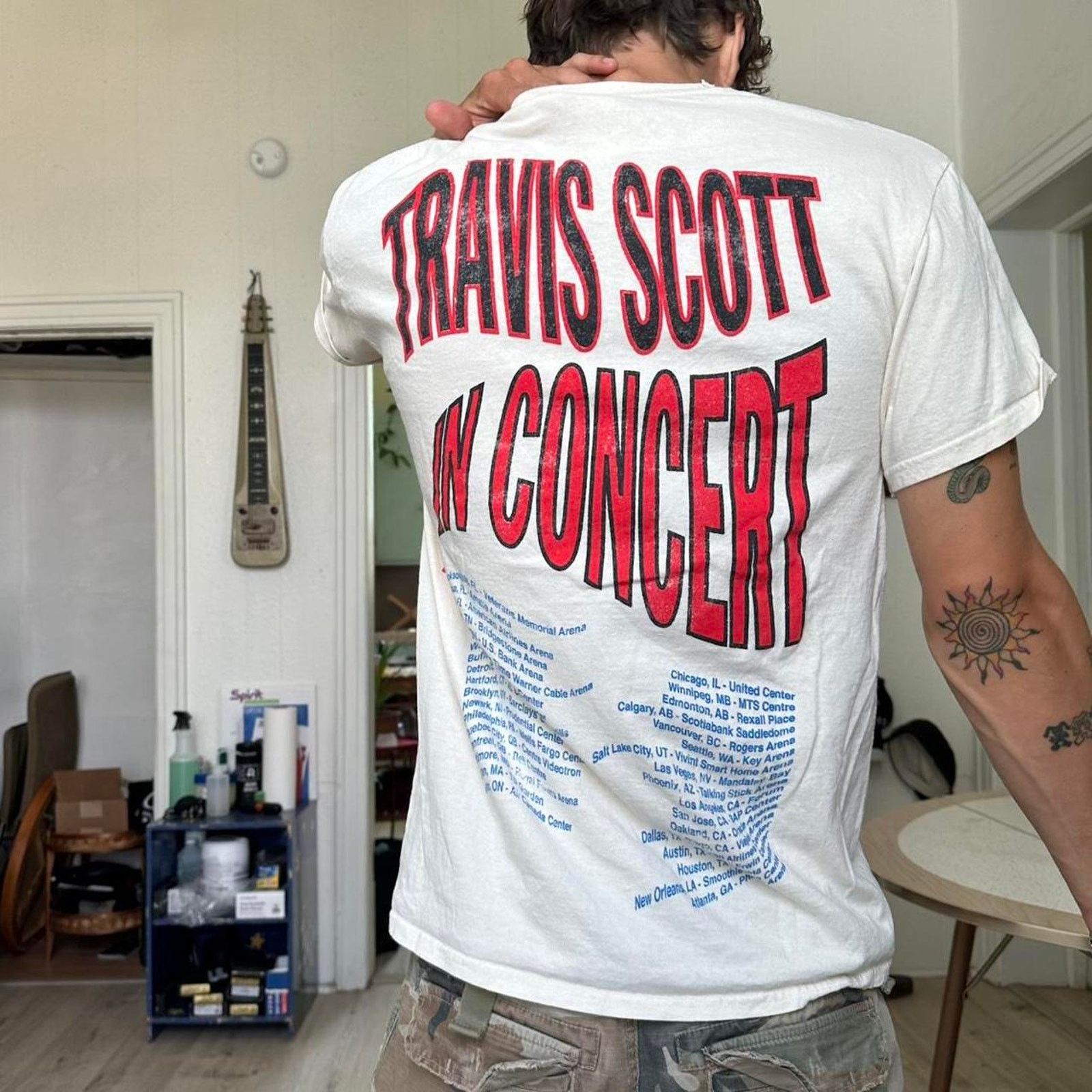 Travis Scott Rare 2016 Travis Scott Rodeo Live In Concert Tour Shirt Size US M / EU 48-50 / 2 - 8 Thumbnail