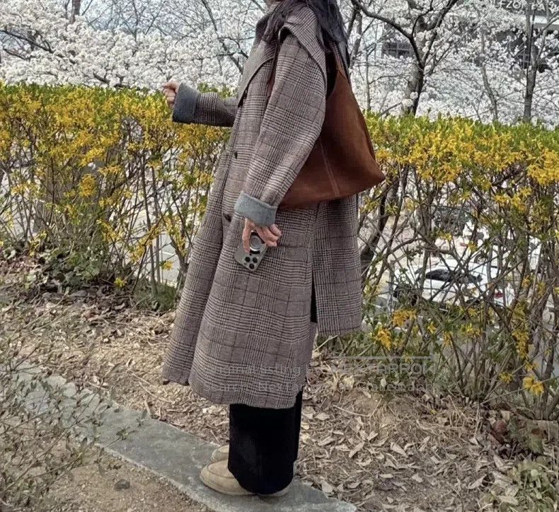 Vivienne Westwood Vivienne Westwood Houndstooth Double-Faced Wool Cloak Coat Size S / US 4 / IT 40 - 1 Thumbnail