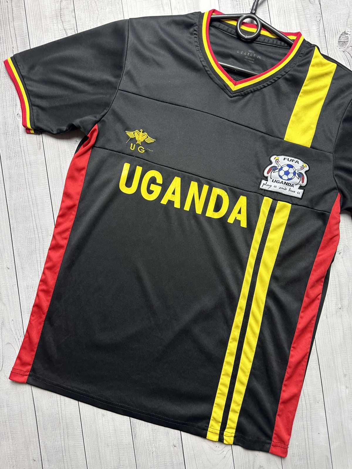 Vintage Vintage Uganda soccer jersey size M rare Size US M / EU 48-50 / 2 - 2 Thumbnail