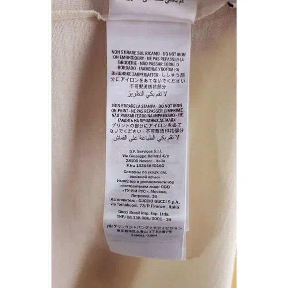 Gucci Gucci "He Wears Pink Shoes" Short Sleeve T-Shirt XS Mens Size US XS / EU 42 / 0 - 11 Thumbnail