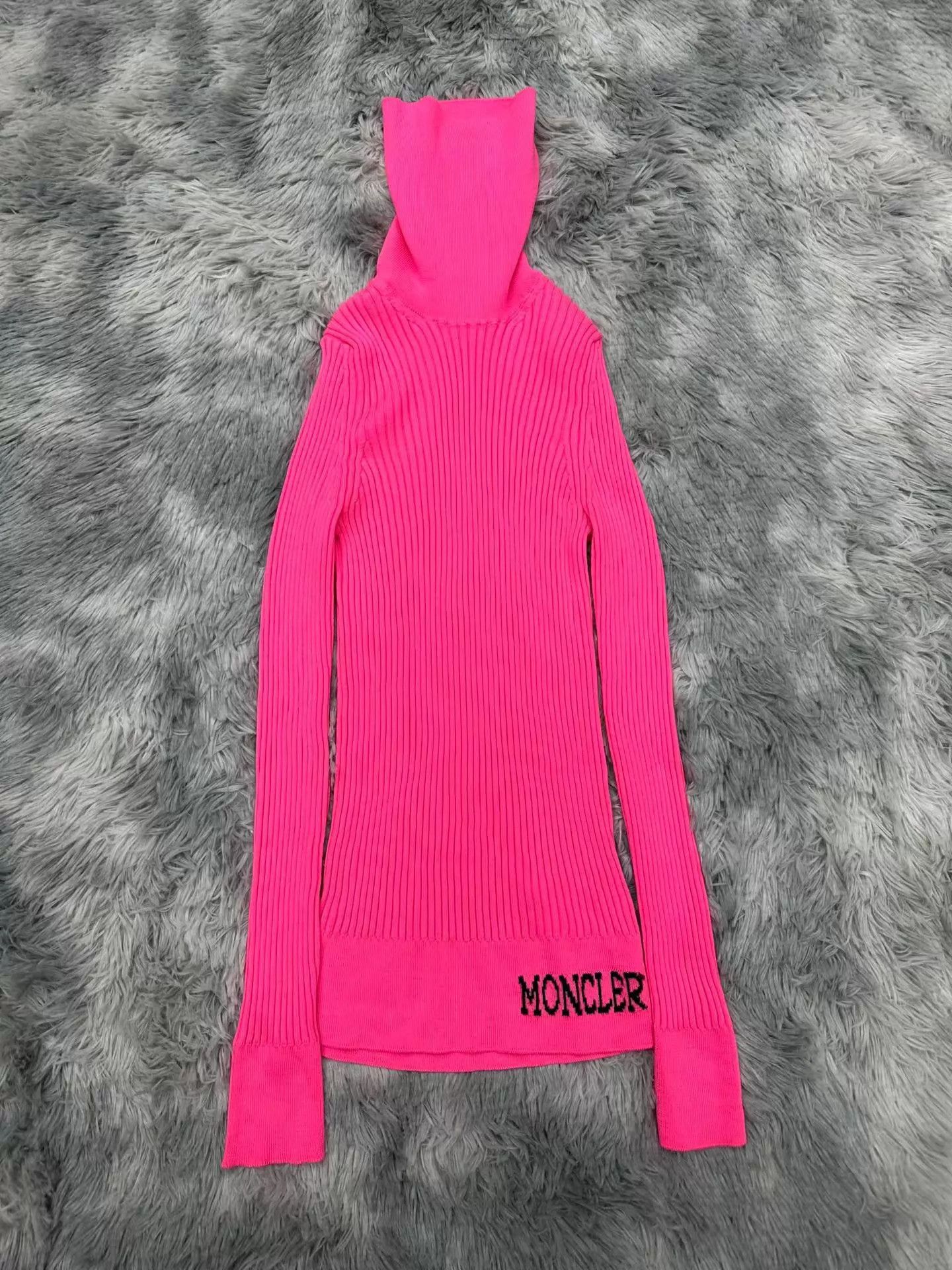 Moncler Moncler Wool Base Layer Knit Sweater New S Size S / US 4 / IT 40 - 1 Thumbnail