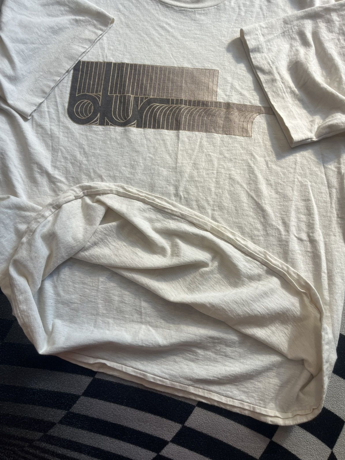 Band Tees Vintage Blur Logos 90’s (Cut the hem of the shirt) to Boxy Size US M / EU 48-50 / 2 - 8 Thumbnail