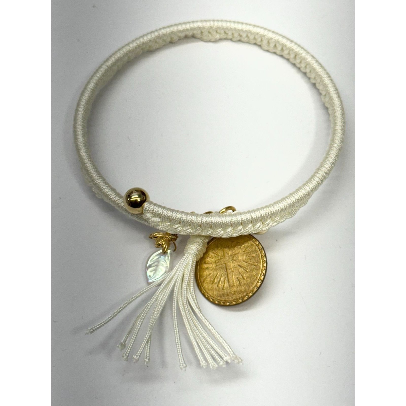Vintage Vintage white cross glass leaf charm tassel bracelet bangle Size ONE SIZE - 2 Thumbnail