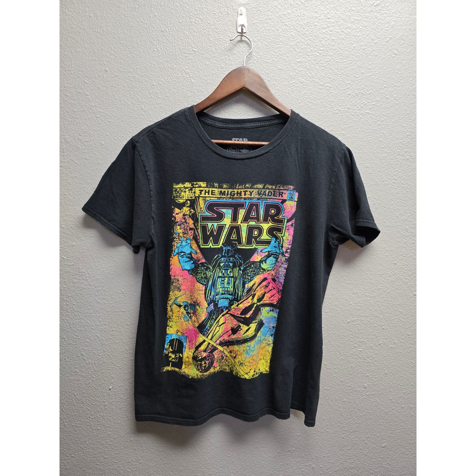 Star Wars Star Wars Shirt The Mighty Vader Large Black Graphic Tee Size US L / EU 52-54 / 3 - 1 Thumbnail