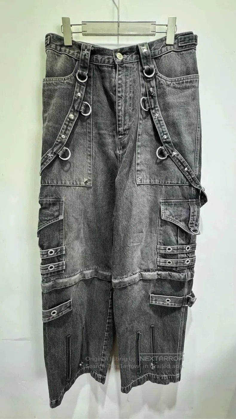 Balenciaga Balenciaga Black Washed Distressed Cargo Jeans. Size US 30 / EU 46 - 1 Thumbnail