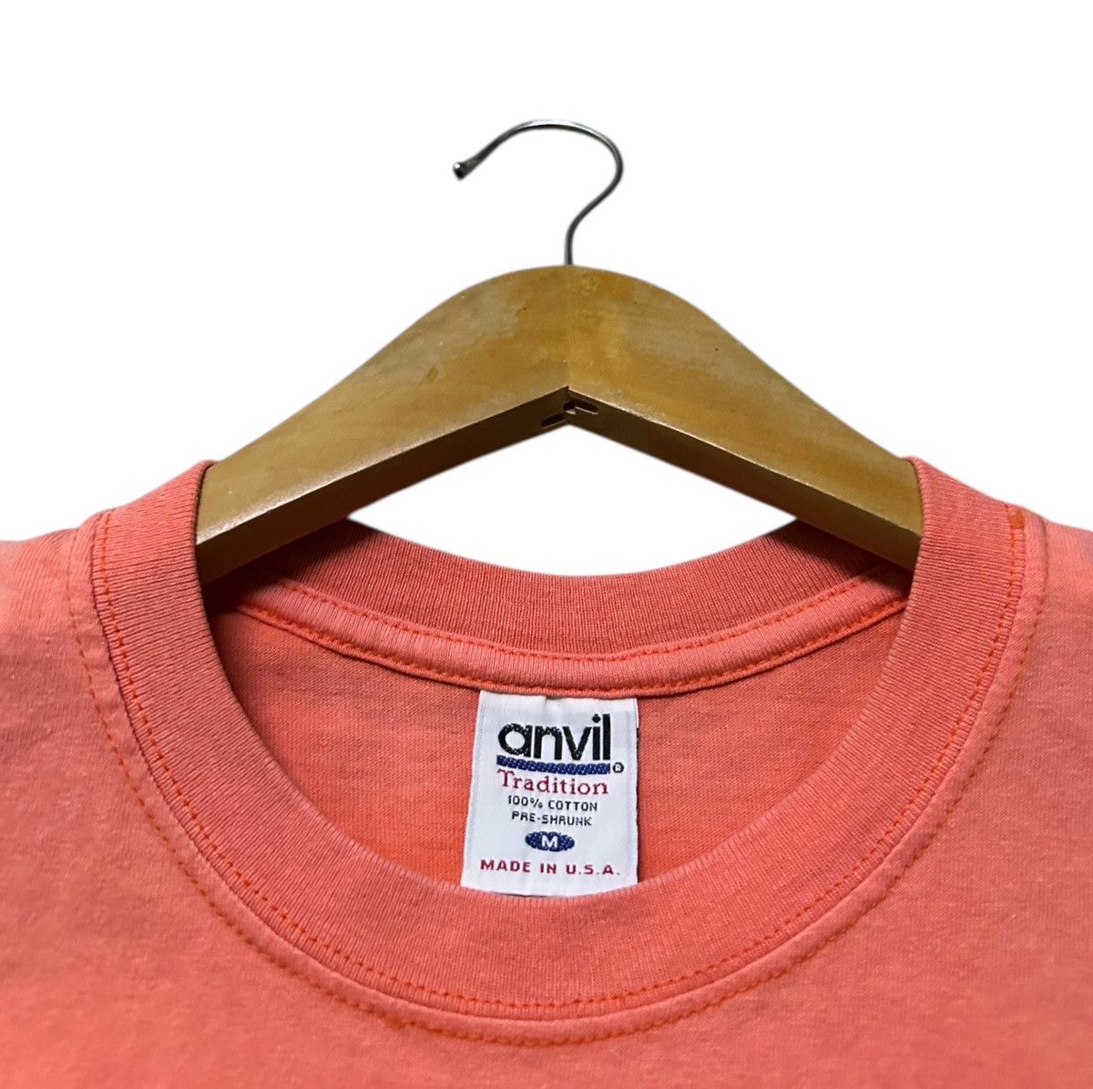 Anvil Vintage 90s Love & peace tshirt tag by anvil Size US M / EU 48-50 / 2 - 3 Thumbnail