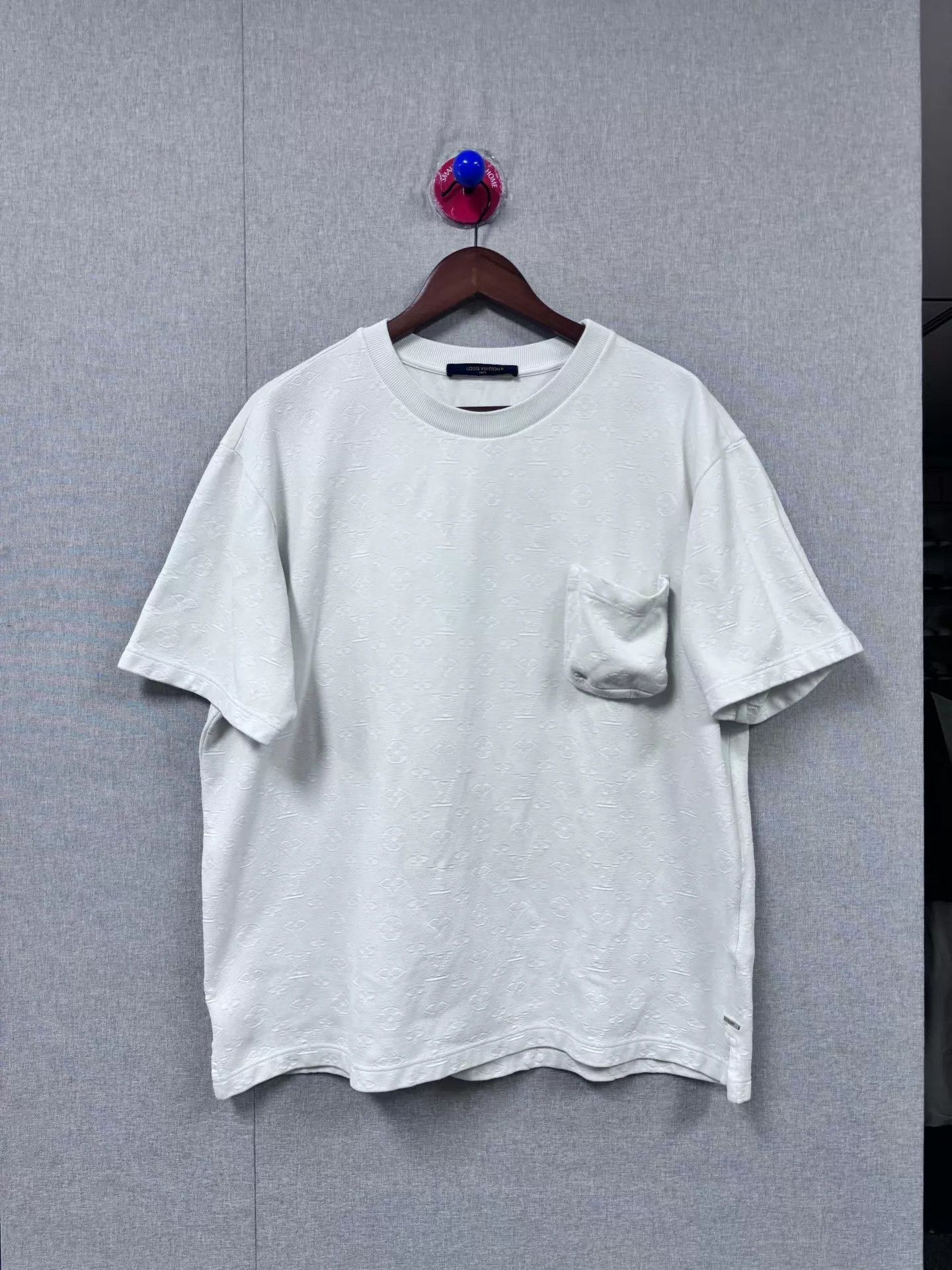 Louis Vuitton LV All Over Print White Short Sleeve Tee XXL Size US XXL / EU 58 / 5 - 1 Thumbnail