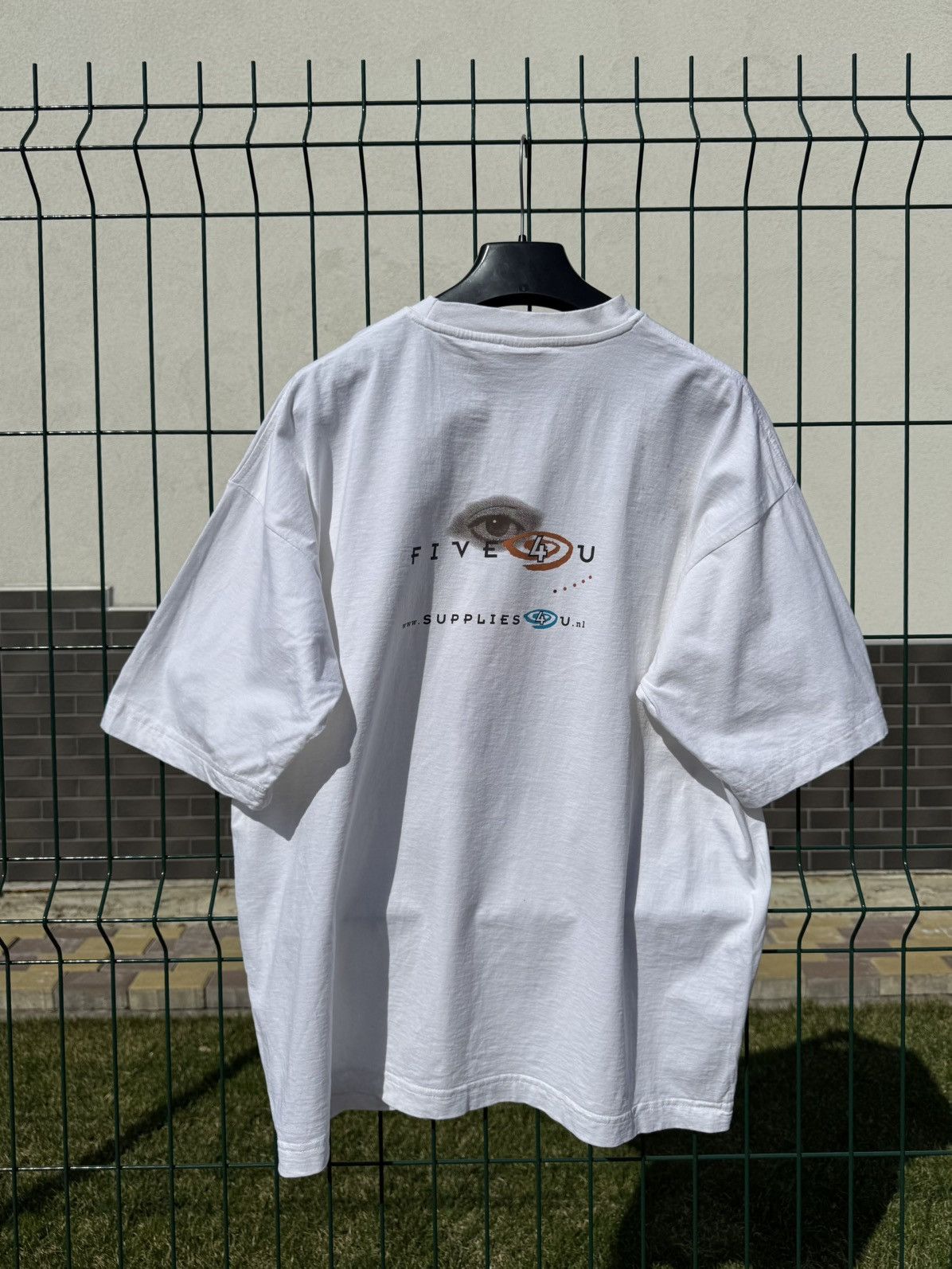 Vintage Vintage 1998 Apple Marathon Graphic Tee T Shirt Size US XL / EU 56 / 4 - 5 Thumbnail
