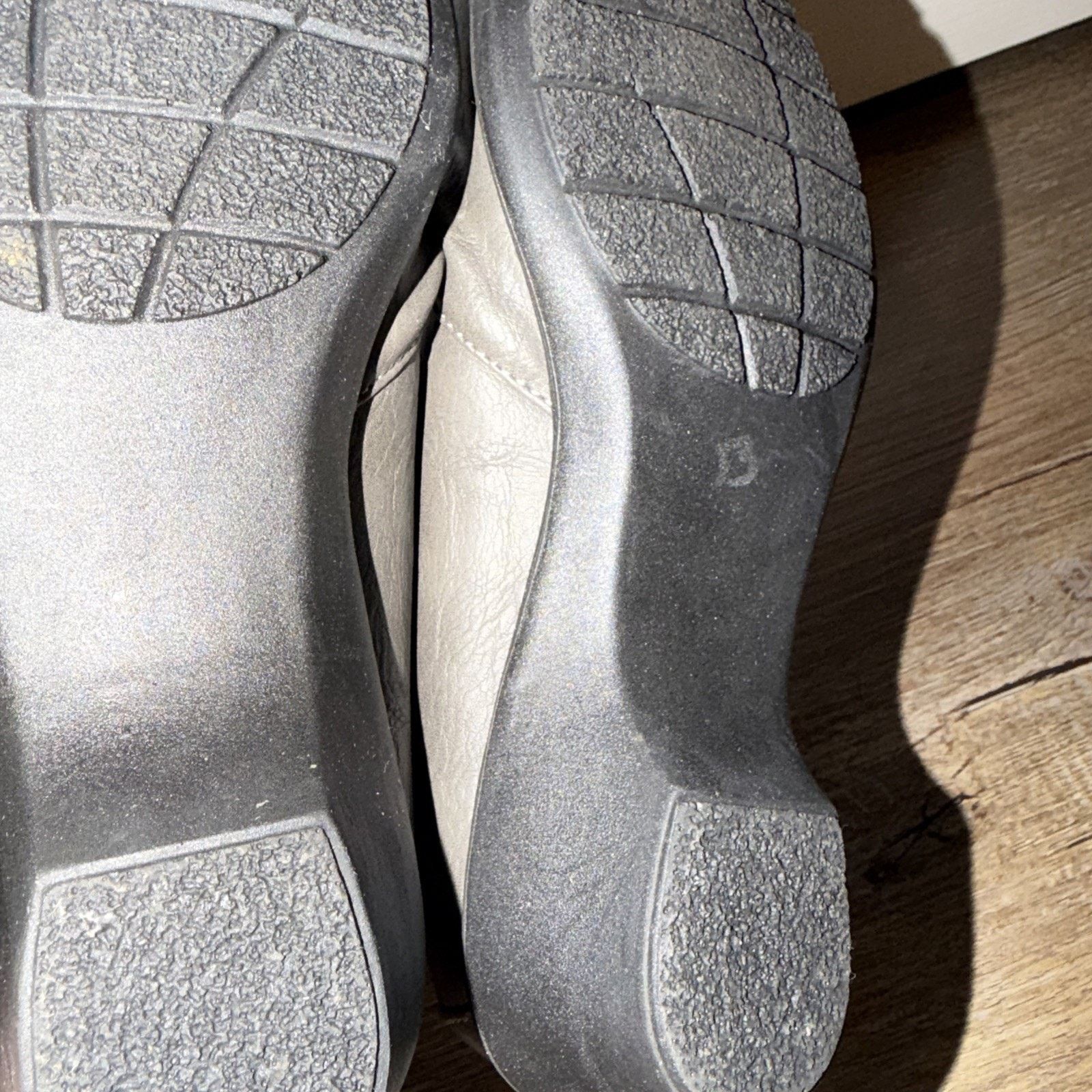 Other Men's Slip On Heeled Shoes Grey 6.5 Men Formal Casual Size US 6 / EU 39 - 10 Thumbnail