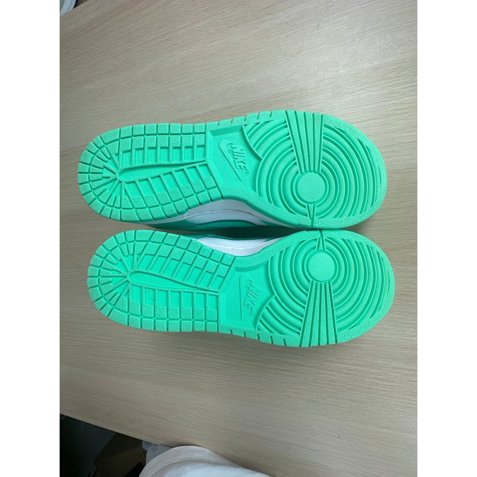 Nike Nike Dunk Low Green Glow Women’s Size 9 DD1503-105 Size US 9 / IT 39 - 5 Thumbnail