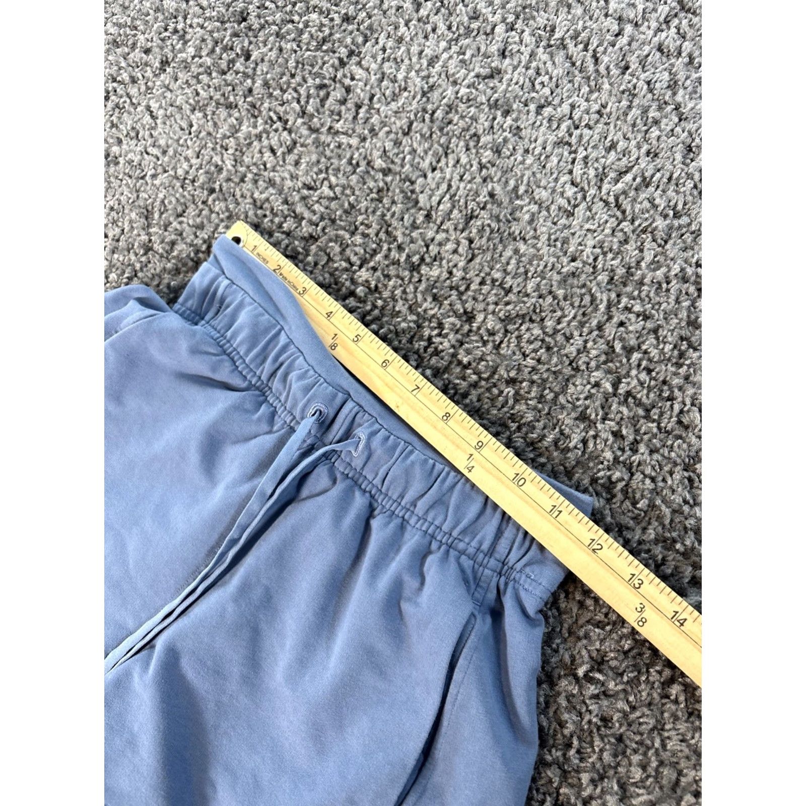 Lululemon Lululemon Inner Glow Shorts Womens 2 Pastel Blue Pockets 3” Inseam Gym Sweat Women Size 2 Blue Sweat Pockets Activewear Sports 90s? Size 26" / US 2 / IT 38 - 3 Thumbnail