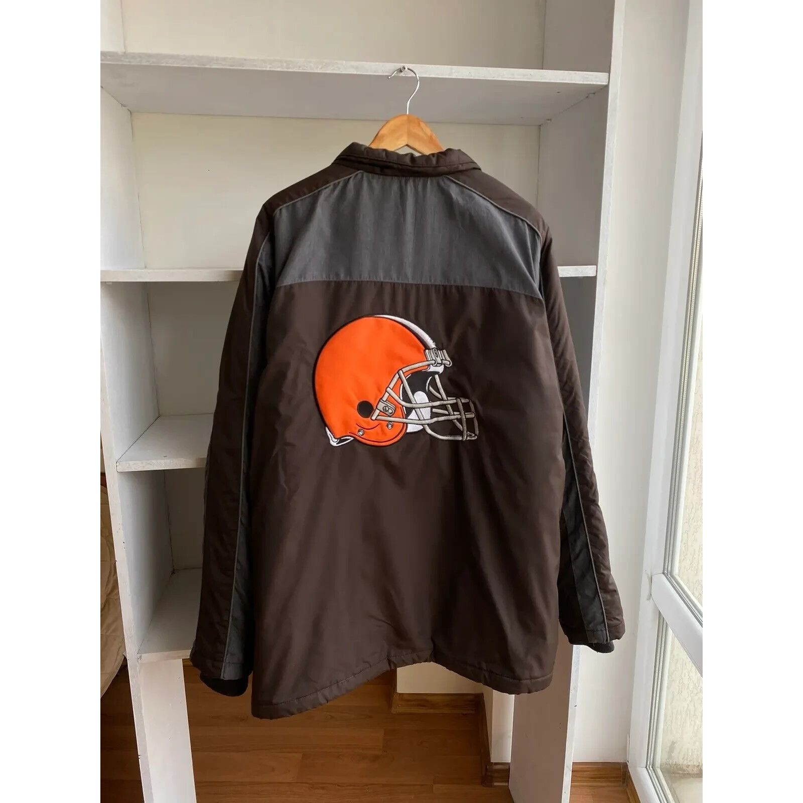 NFL Vintage Cleveland Browns NFL Parka Long Puffer Jacket Size US XL / EU 56 / 4 - 1 Thumbnail