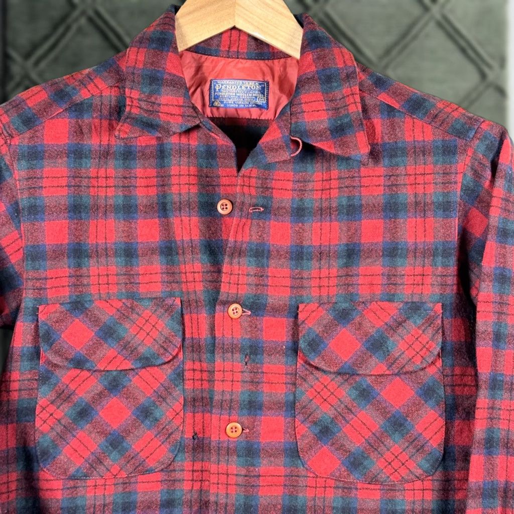 Pendleton VINTAGE Pendleton Shirt Plaid Wool USA Made Medium Blue Red Mens Size US M / EU 48-50 / 2 - 1 Thumbnail