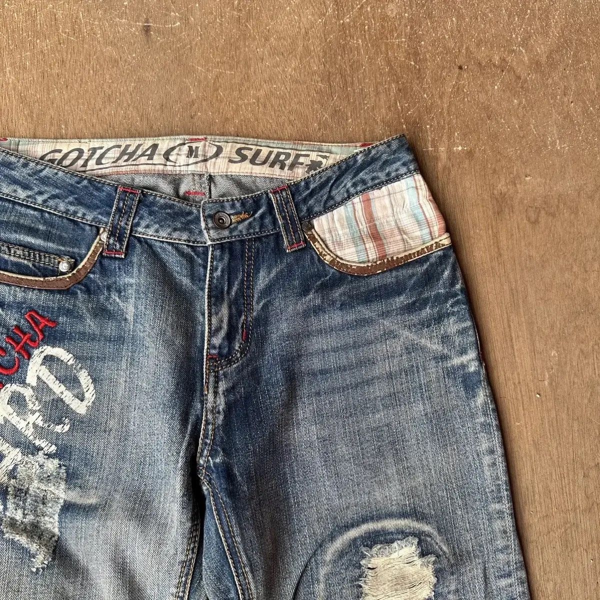 Gotcha STEALS💥VINTAGE GOTCHA SURF JEAN RIPPED VERY RARE DENIM PANT Size US 30 / EU 46 - 4 Thumbnail
