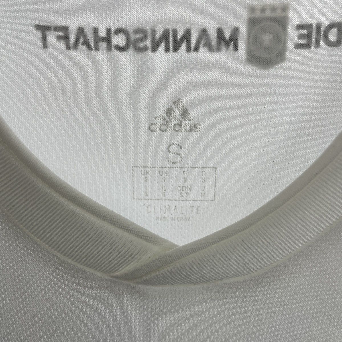 Adidas Germany Adidas Genuine Home Jersey Shirt 2018/2019 size S Size US S / EU 44-46 / 1 - 5 Thumbnail