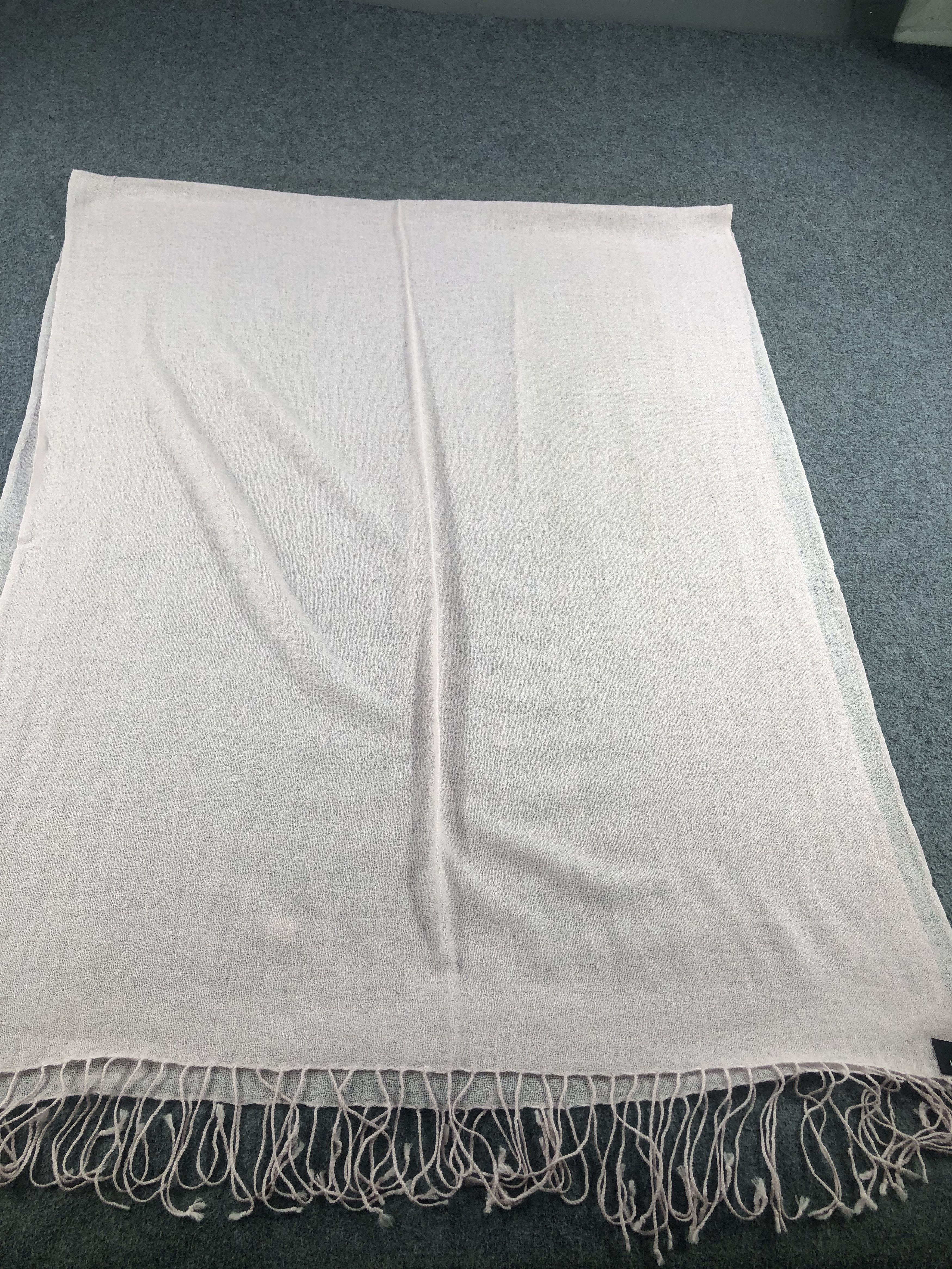 Lanvin Lanvin Scarf / Muffler / Pashmina / Neckwear Size ONE SIZE - 2 Thumbnail