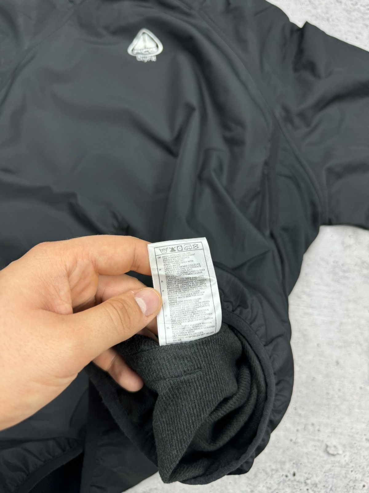 Nike ACG Vintage Nike ACG Central Logo 90s Y2K Nylon Drill Sweatshirt Size US S / EU 44-46 / 1 - 13 Thumbnail