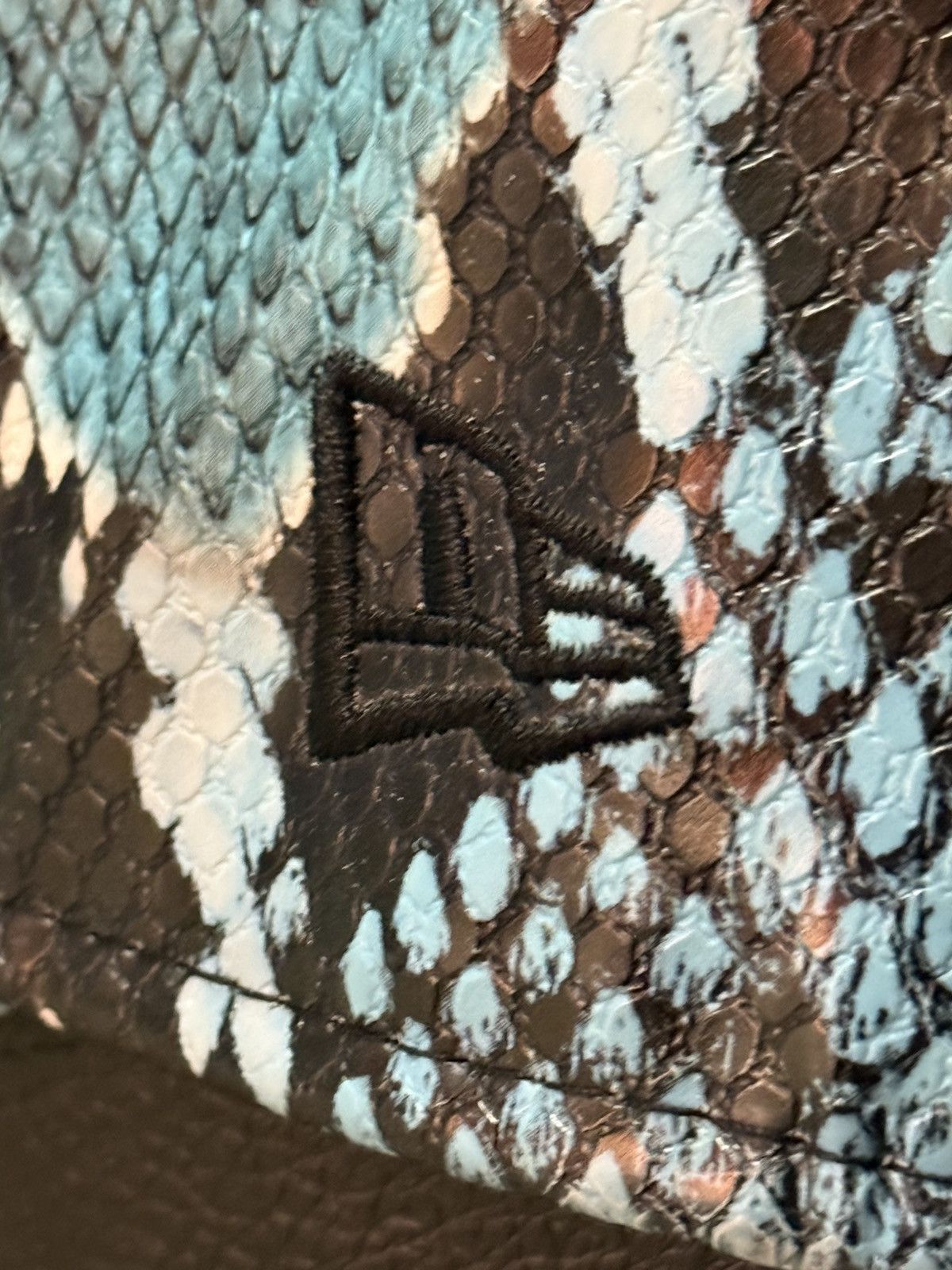Jeremy Scott 2013 Jeremy Scott New Era Blue Black Snakeskin Hat Size 8 Size ONE SIZE - 11 Thumbnail