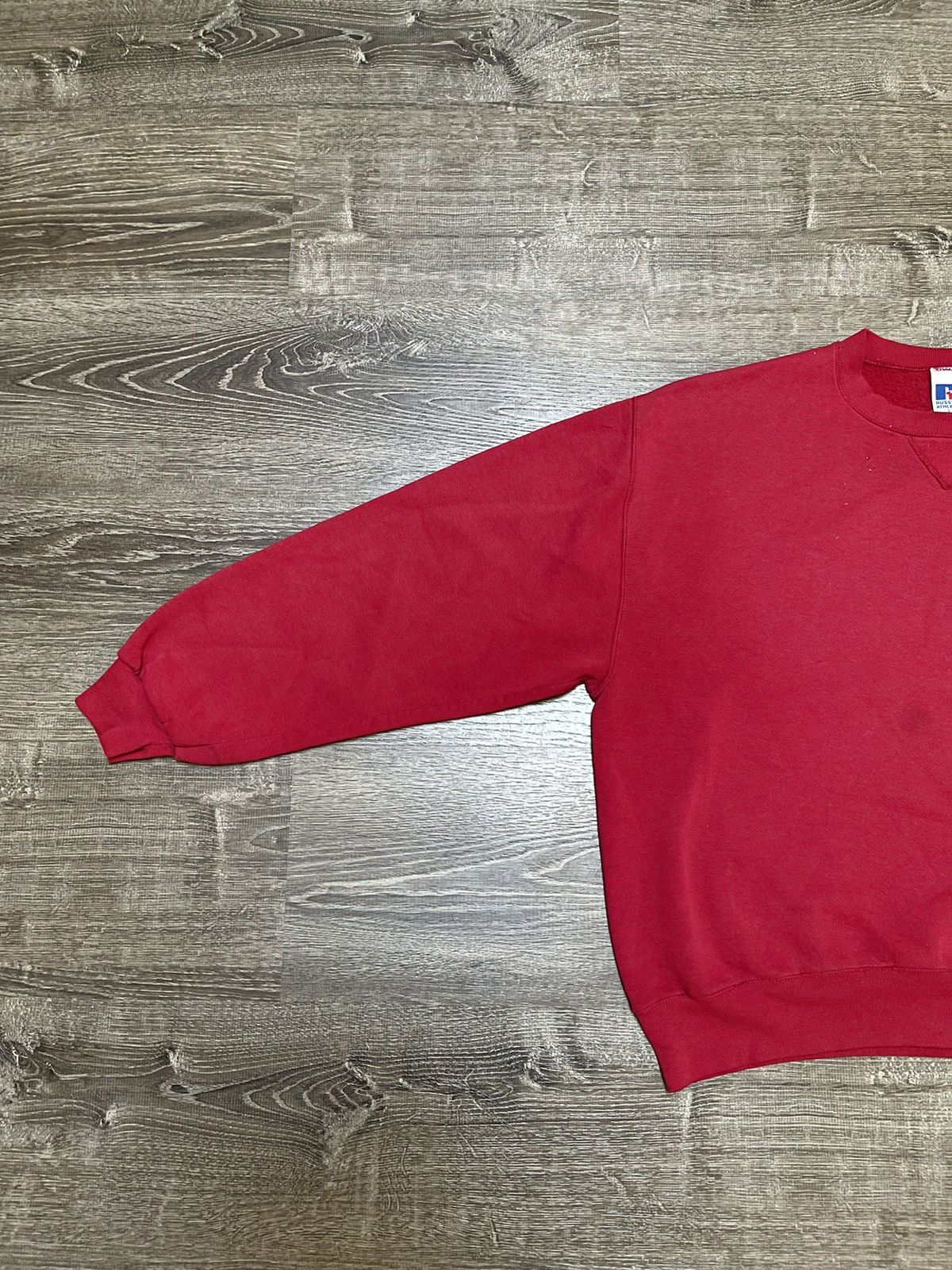 Russell Athletic × Vintage Vintage 90s Russell Athletic Cherry Red Crewneck Sweatshirt Size US L / EU 52-54 / 3 - 4 Thumbnail