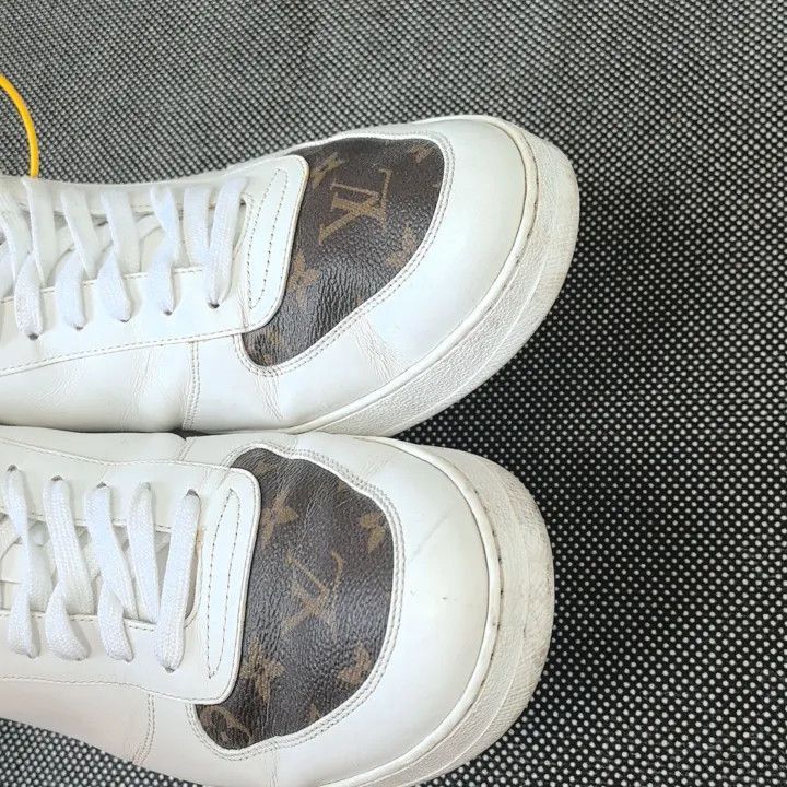 Louis Vuitton Louis Vuitton Rivoli Low-Top Sneakers for Men -2508 Size US 11 / EU 44 - 8 Thumbnail