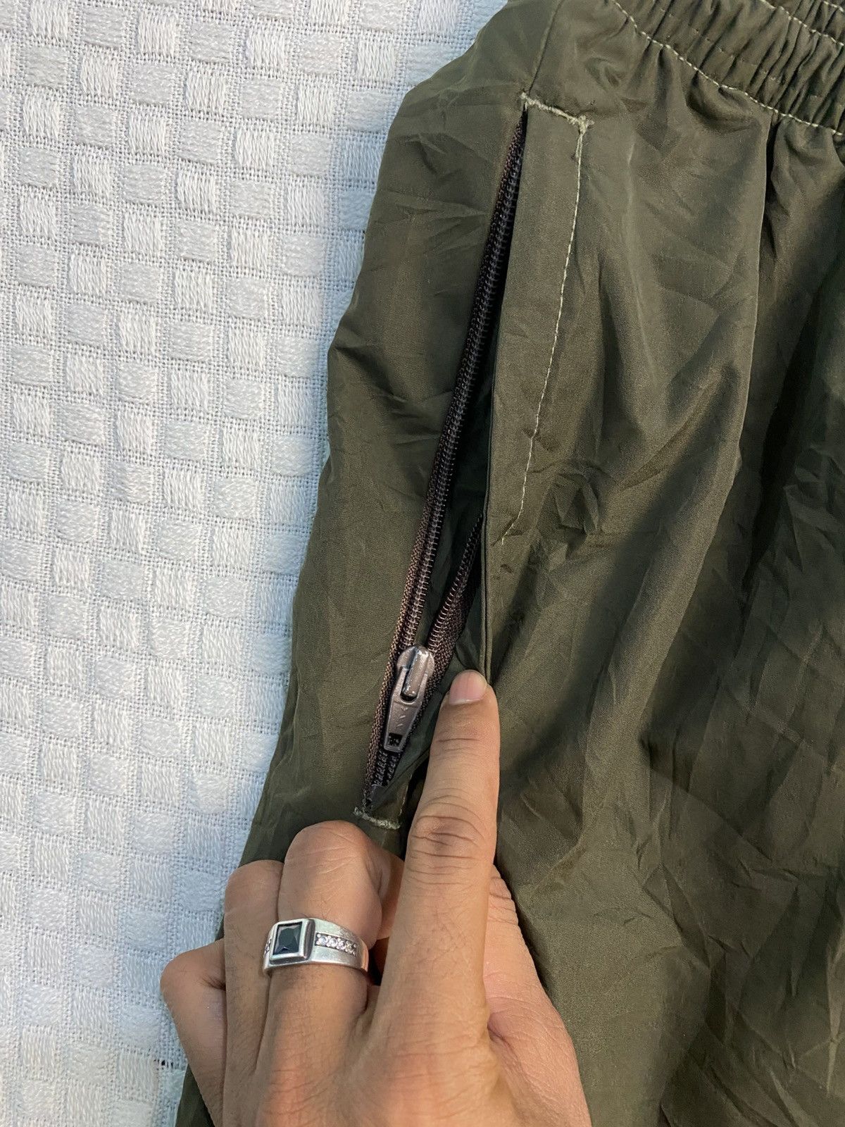 Palace × Polo Ralph Lauren POLO RALPH LAUREN 90S NYLON TRACK PANTS Y2K Size US 28 / EU 44 - 4 Thumbnail