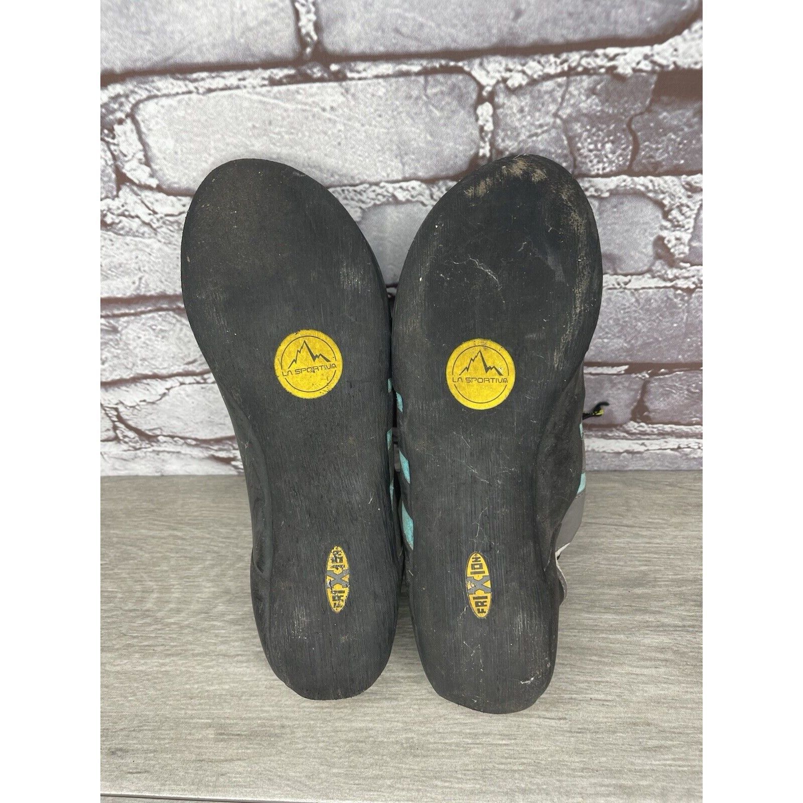 La Sportiva La Sportiva Tarantulace Rock Climbing Blue Gray Lace Up Shoe Size US 6 / EU 39 - 10 Thumbnail