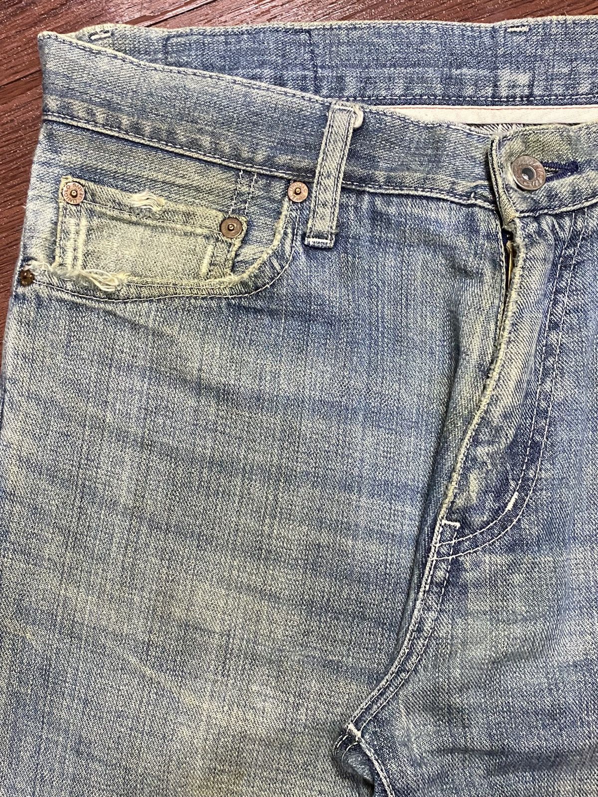 Japanese Brand Vintage Uniqlo S002 Faded Wash Loose Jeans Size US 33 - 5 Thumbnail