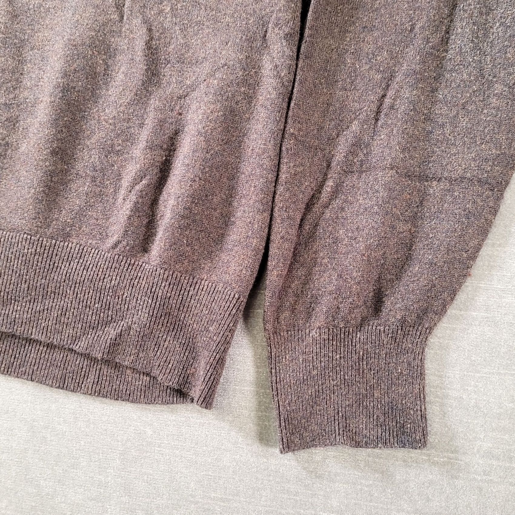 Vintage VINTAGE Northern Isles Sweater Silk Blend Light Weight Grandpa L Black Mens Size US L / EU 52-54 / 3 - 2 Thumbnail
