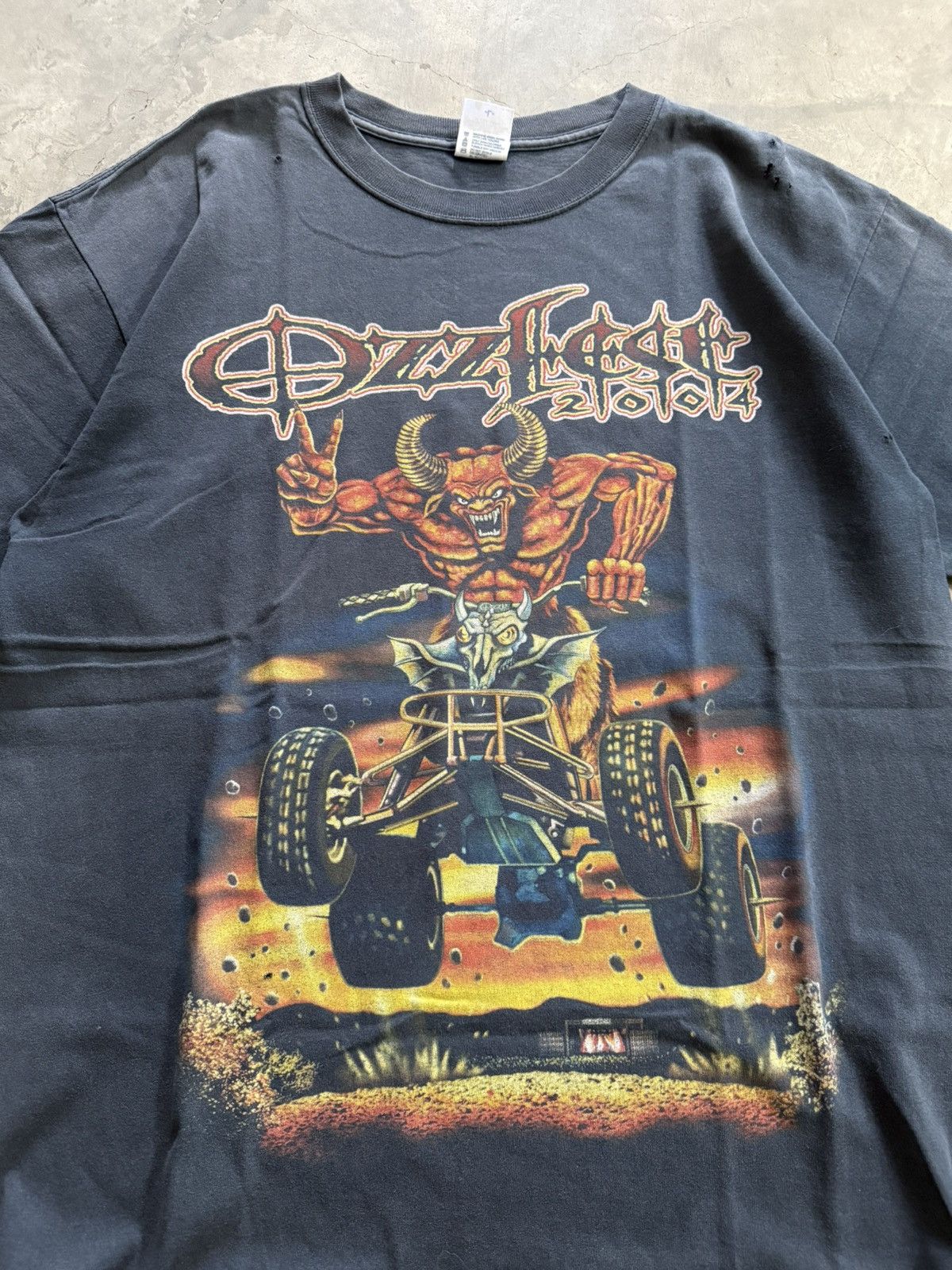 Band Tees × Ozzy Osbourne × Vintage Vintage ozzfest tour t-shirt 2004s Size US L / EU 52-54 / 3 - 3 Thumbnail