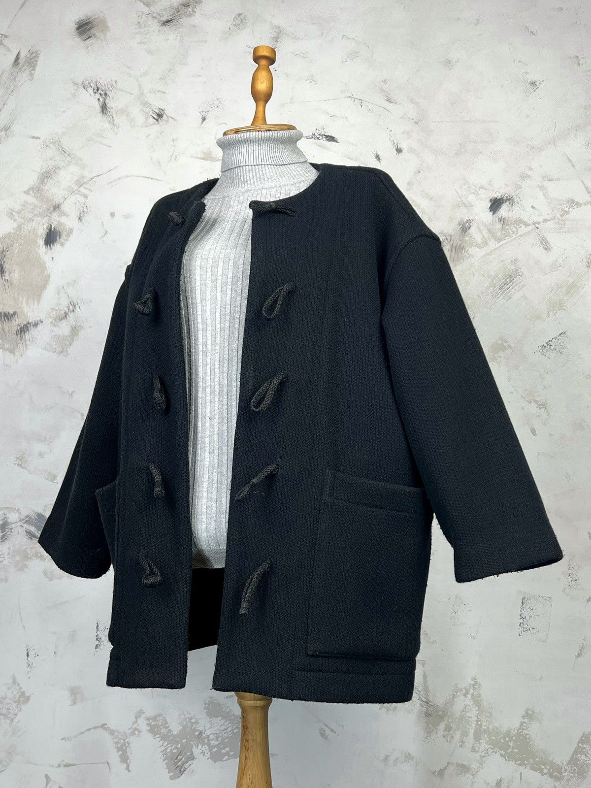 Hugo Boss Vintage Hugo Boss Toggle Wool Jacket Size M - L Size L / US 10 / IT 46 - 1 Thumbnail
