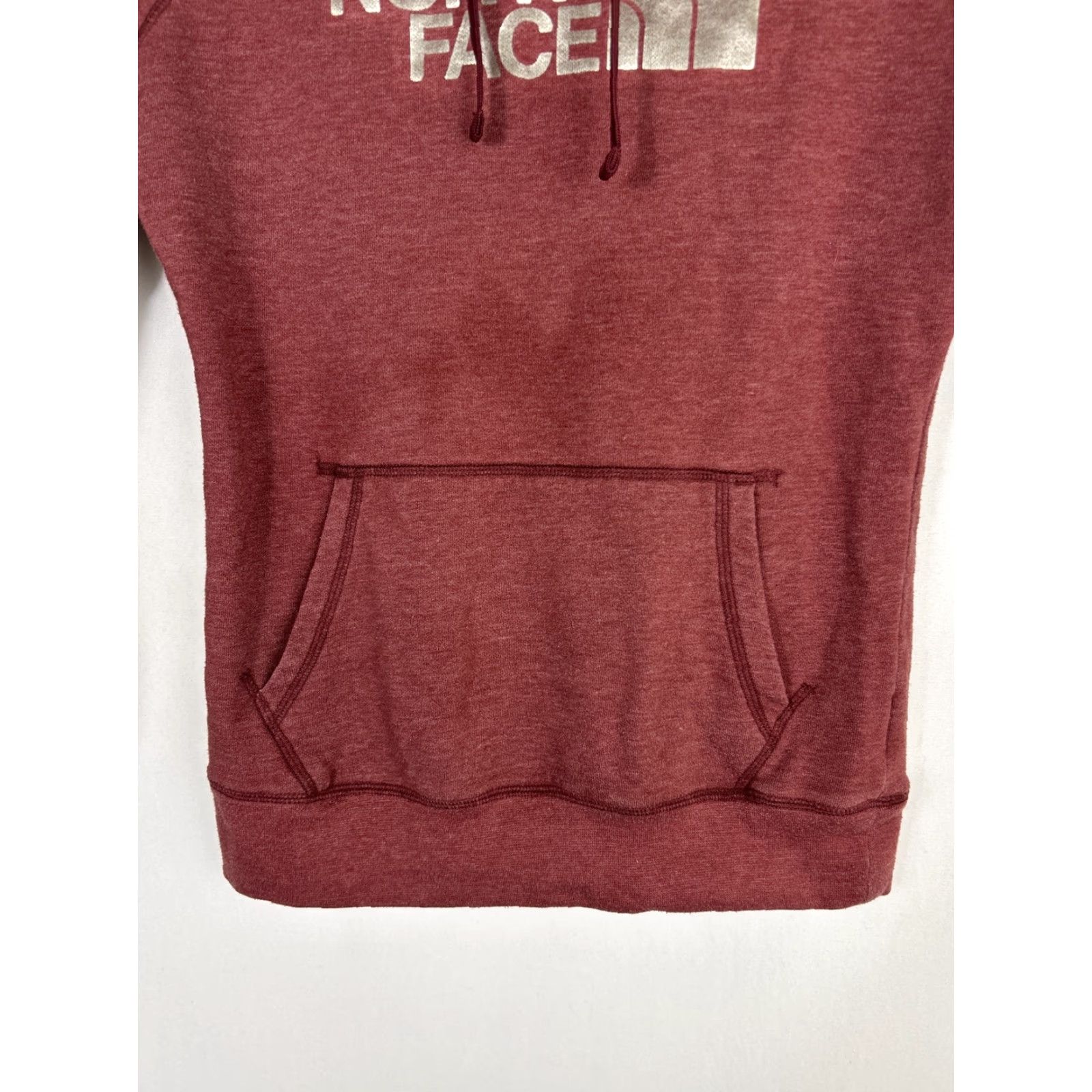 The North Face The North Face Womens Hoodie Pullover Maroon Gold Pockets S Red Size S / US 4 / IT 40 - 5 Thumbnail
