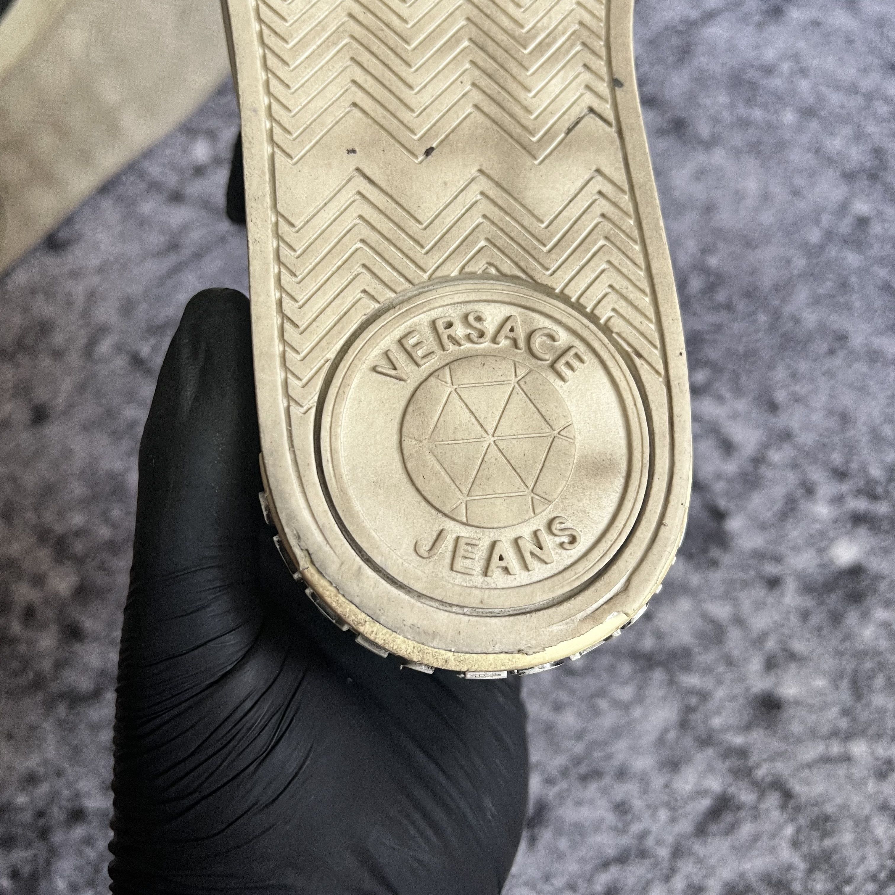 Versace Versace Sneakers Big Logo Size 38 Size US 8 / IT 38 - 15 Thumbnail