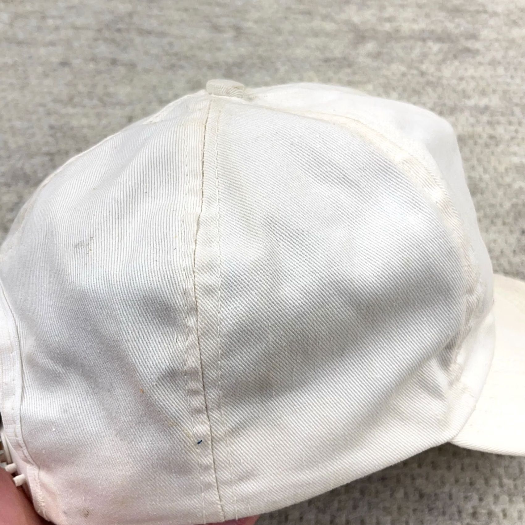 Vintage VINTAGE Leinenkugel Beer Hat Cap Snapback White Script Worn USA 80s 90s Mens Size ONE SIZE - 7 Thumbnail