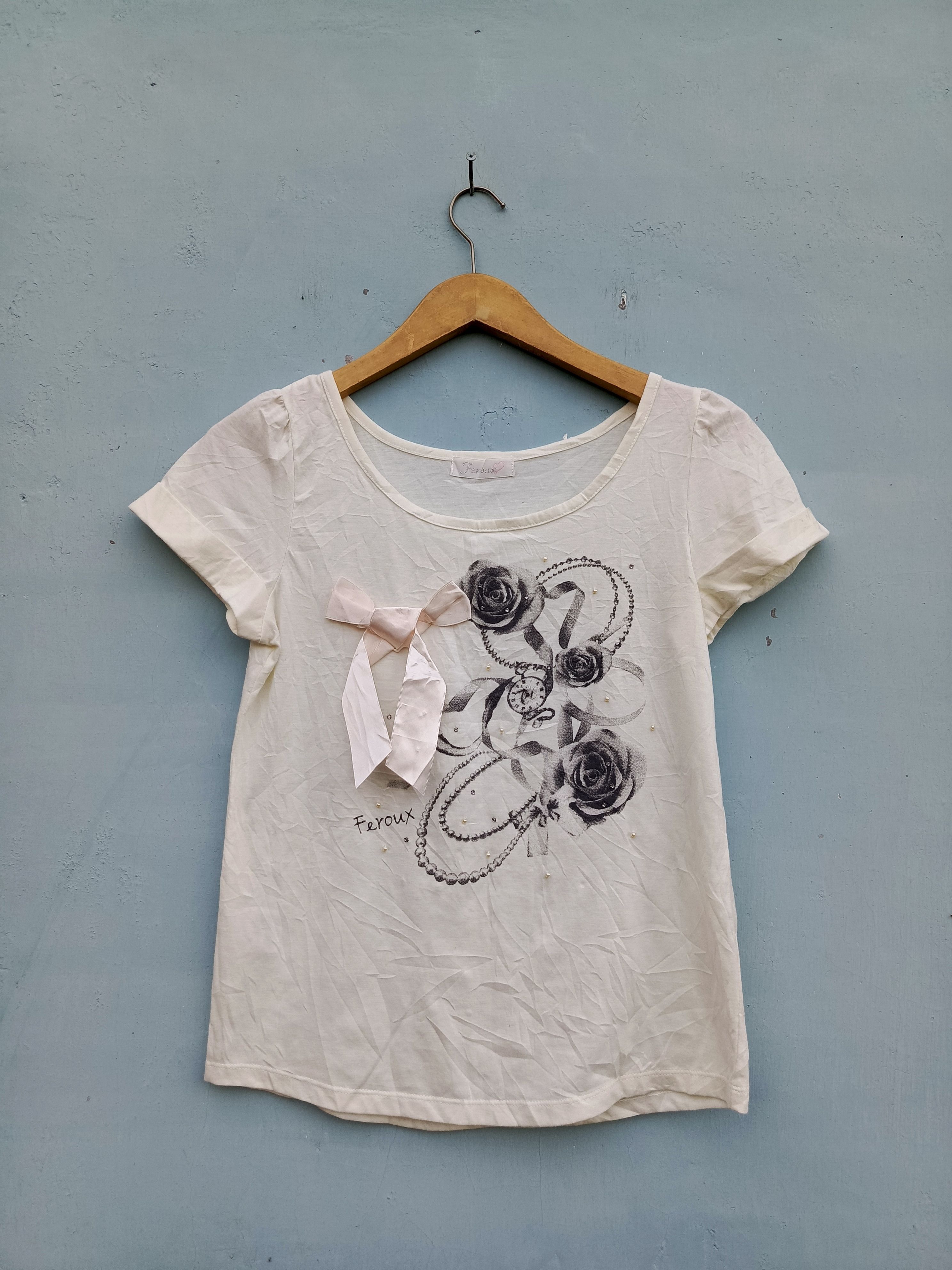 Japanese Brand Y2K Inspired Feroux Graphic Top – Super Cute Look Size US M / EU 48-50 / 2 - 1 Thumbnail