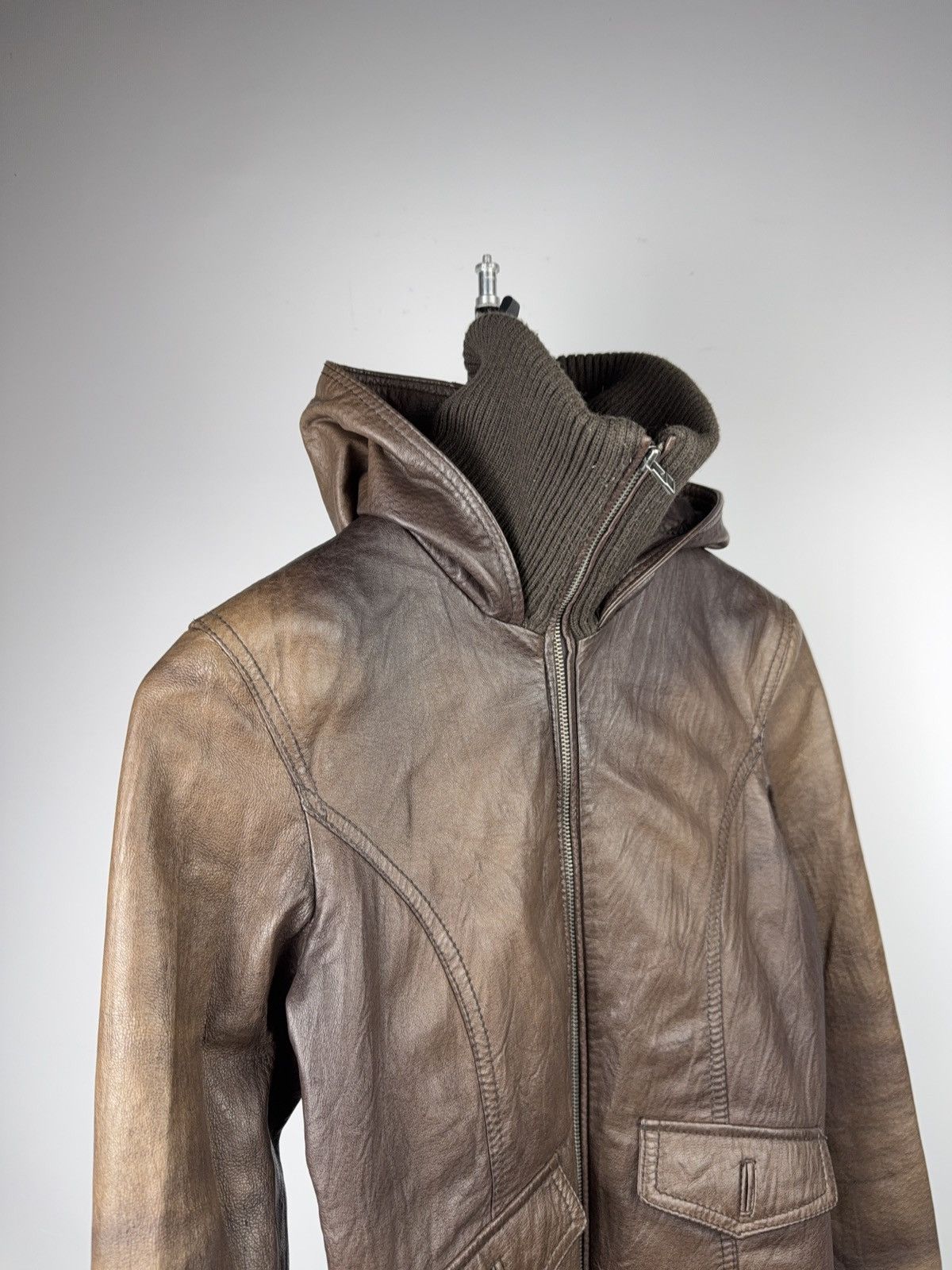 Japanese Brand 90s Retro Avant Garde Brown Leather Hooded Aviator Jacket Size XS / US 0-2 / IT 36-38 - 3 Thumbnail