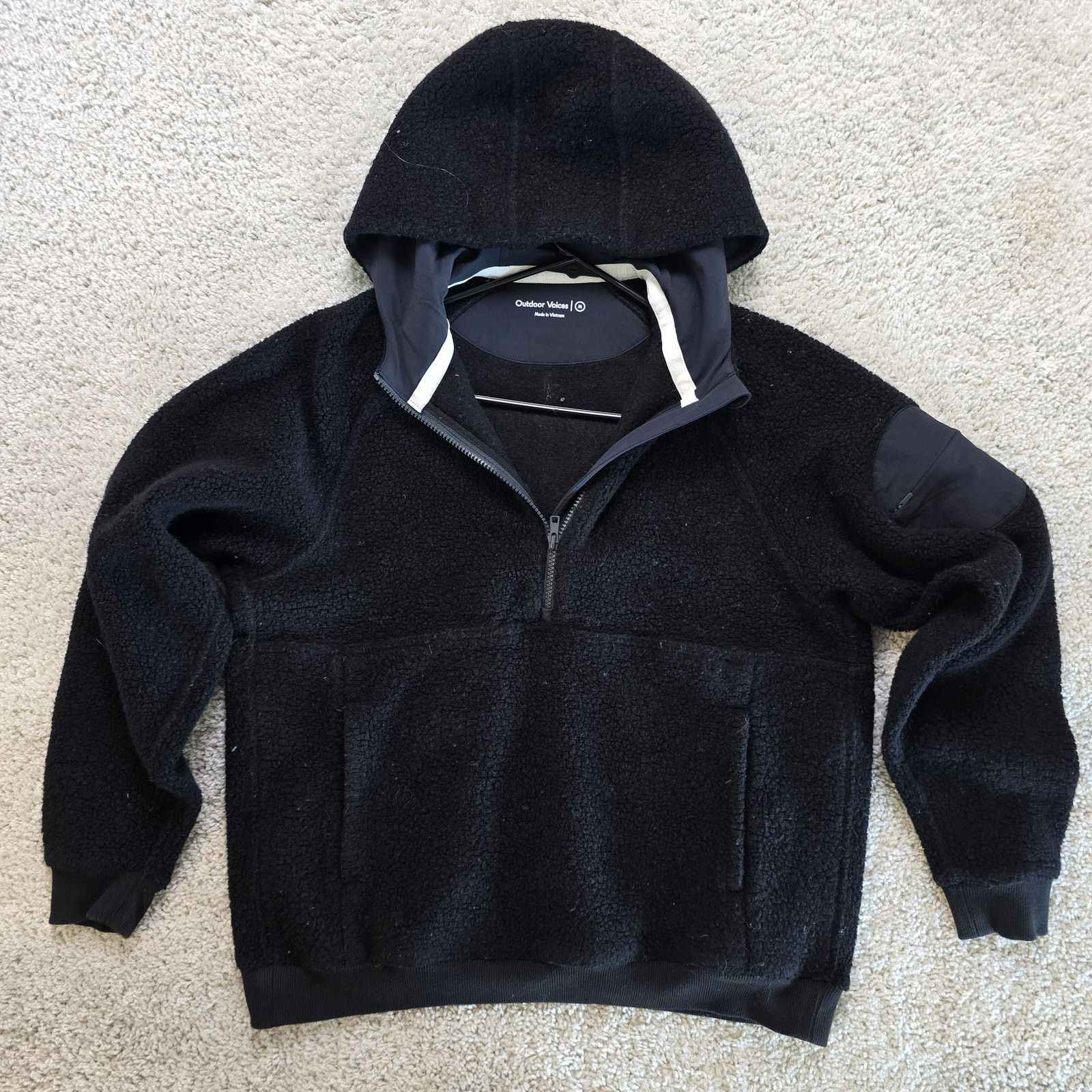 Outdoor Voices Outdoor Voices Womens Wool Stretch Sherpa Fur Hoodie Black Size M / US 6-8 / IT 42-44 - 2 Thumbnail