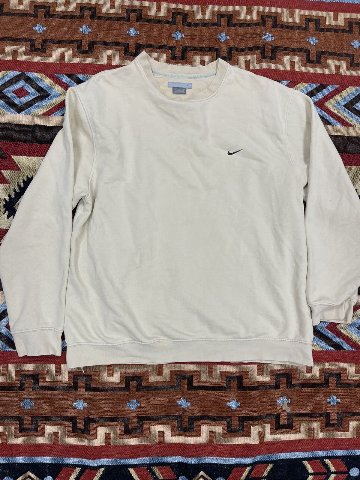 Nike × Vintage Vintage Nike Beige Cream Sweatshirt XL Silver Tag 90s Y2K Size US XL / EU 56 / 4 - 1 Thumbnail