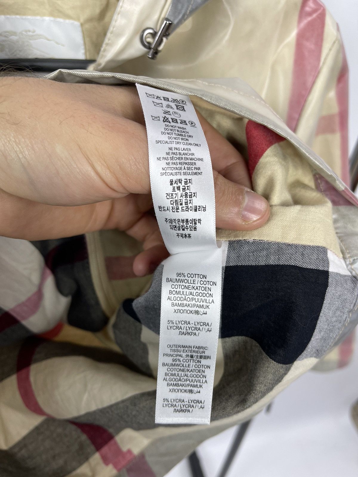 Burberry Burberry Raincoat Kids Size 9/10 Years Nova Check Luxury Size XS / US 0-2 / IT 36-38 - 8 Thumbnail