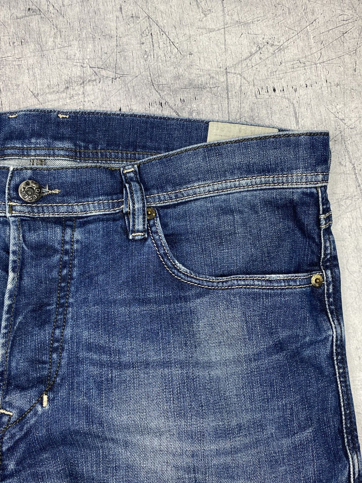 Diesel Diesel Tepphar Denim Jeans Mid Blue Size 34 Size US 34 / EU 50 - 14 Thumbnail