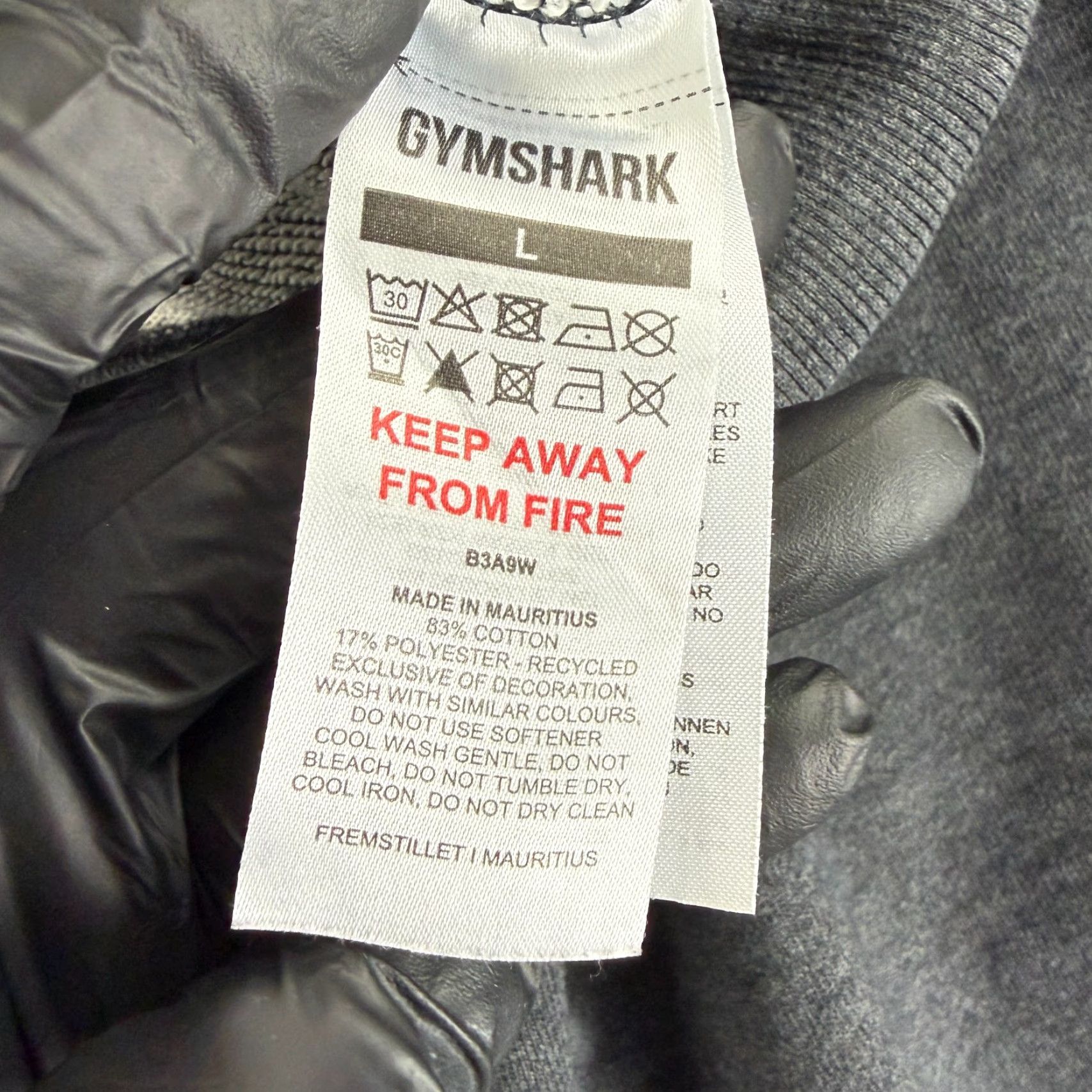 Gymshark Gymshark Sweater L Gray Long Sleeve Cropped Crew Neck Pullover Womens Size L / US 10 / IT 46 - 7 Thumbnail