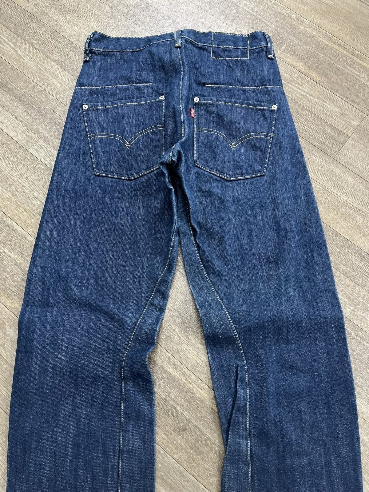 Levi's Vintage Clothing 1999s Vintage Levi’s Engineered Japan Indigo Baggy Jeans Size US 29 - 14 Thumbnail