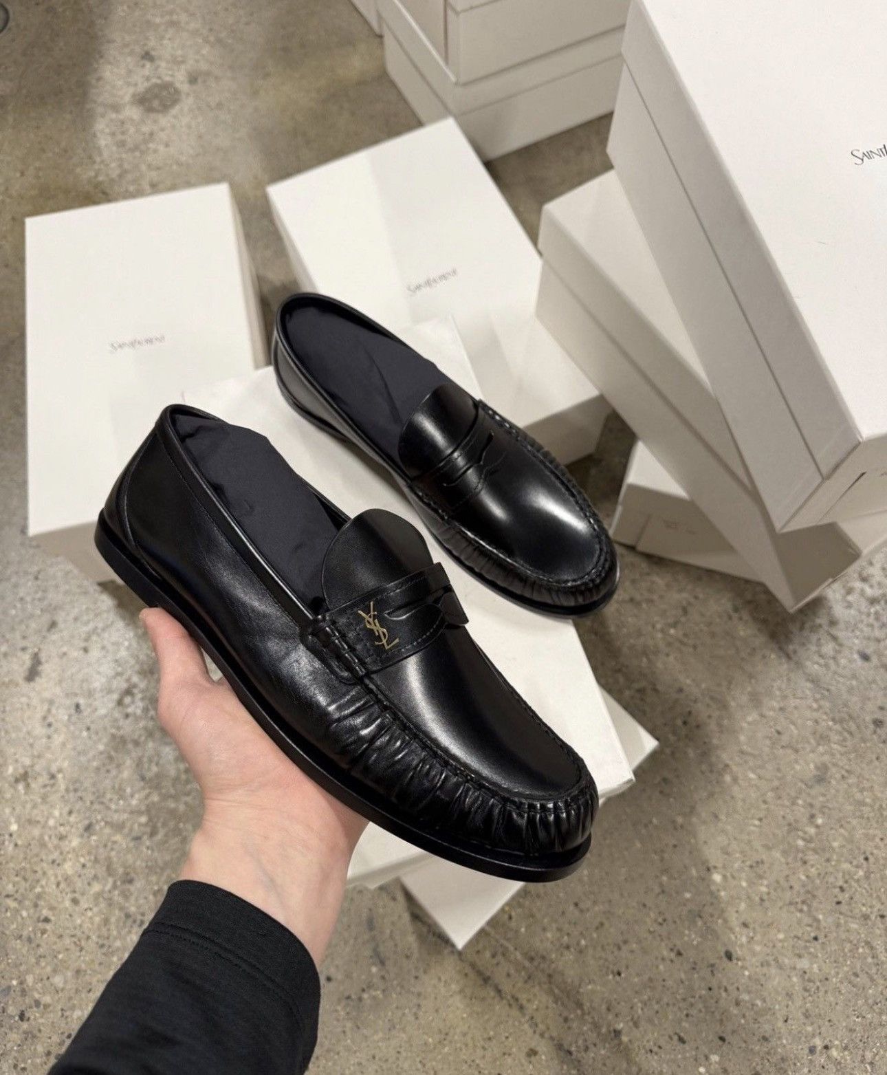 Saint Laurent Paris YSL Saint Laurent Loafers Logo Ruffled Le Loafer Size US 10 / EU 43 - 3 Thumbnail