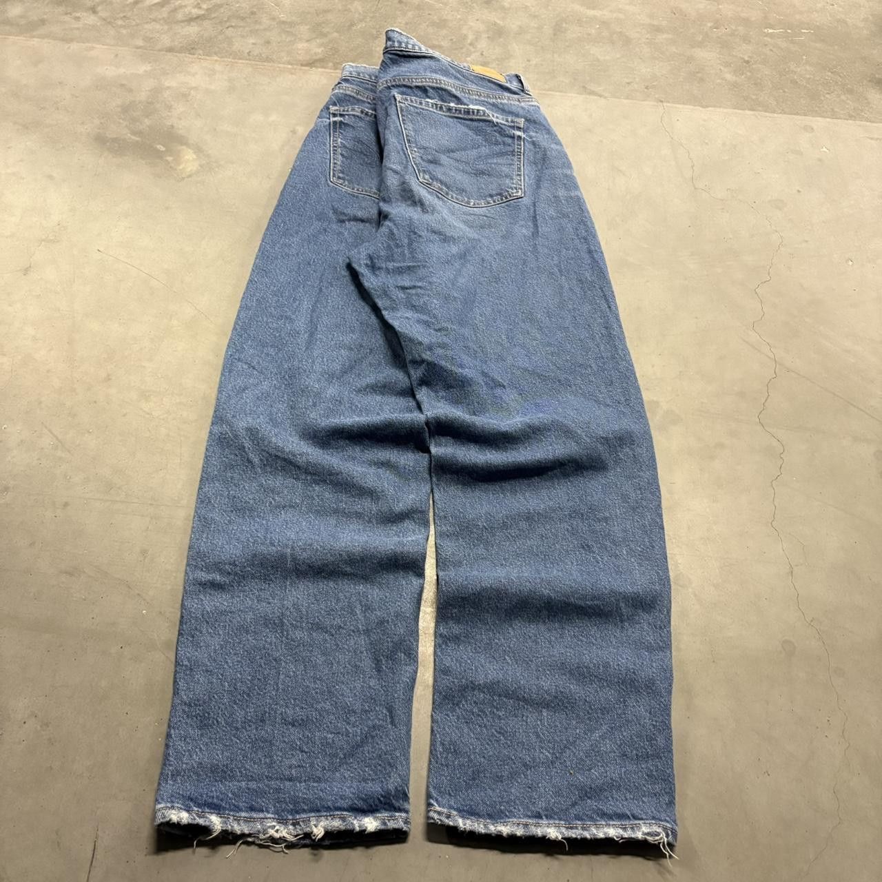 Vintage Crazy Vintage Y2K/2000s Skater Style Streetwear Style Medium Blue Wash Denim Jeans! Size US 36 / EU 52 - 6 Thumbnail
