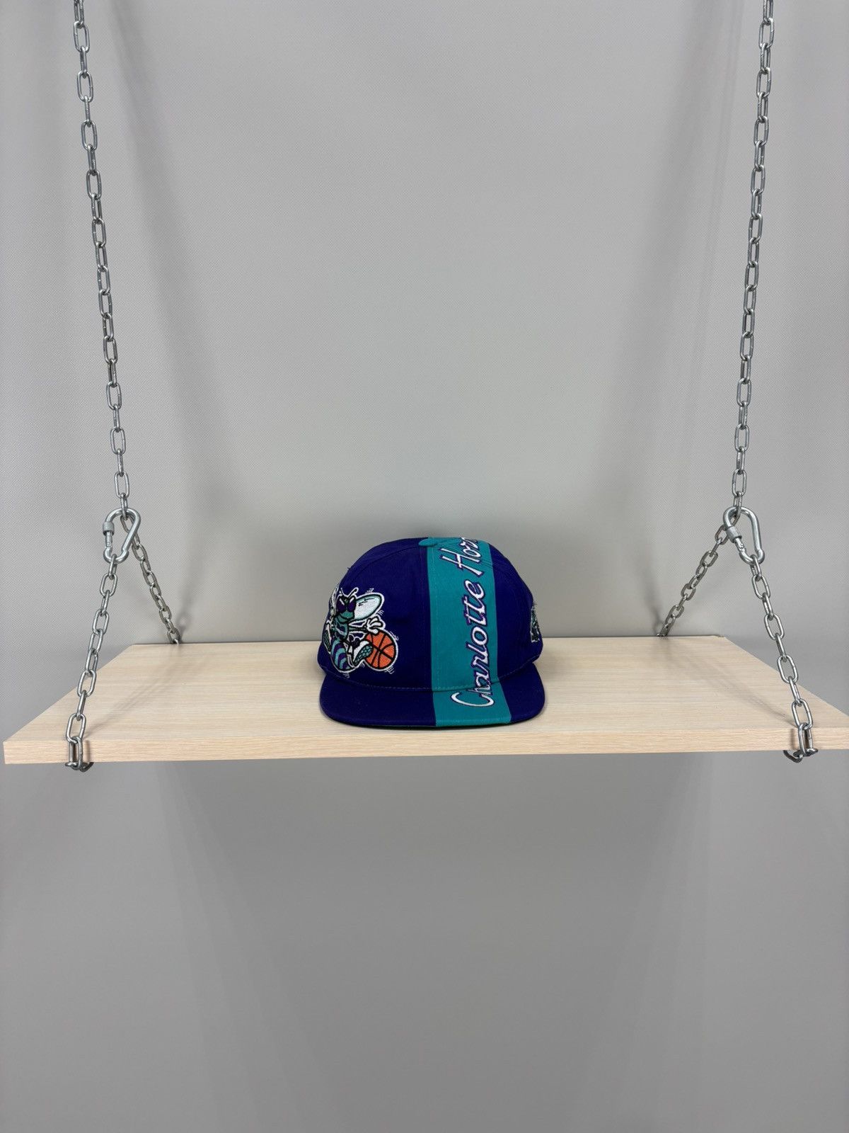 Mens vintage cap sports specialties Charlotte Hornets