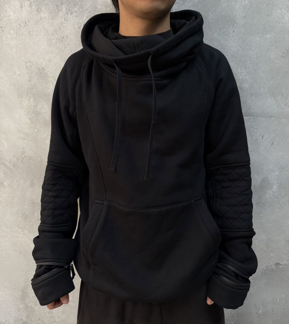 Helmut Lang Rare Helmut Lang Avant Garde Funnel Neck Zip Sleeve Hoodie Size US L / EU 52-54 / 3 - 2 Thumbnail