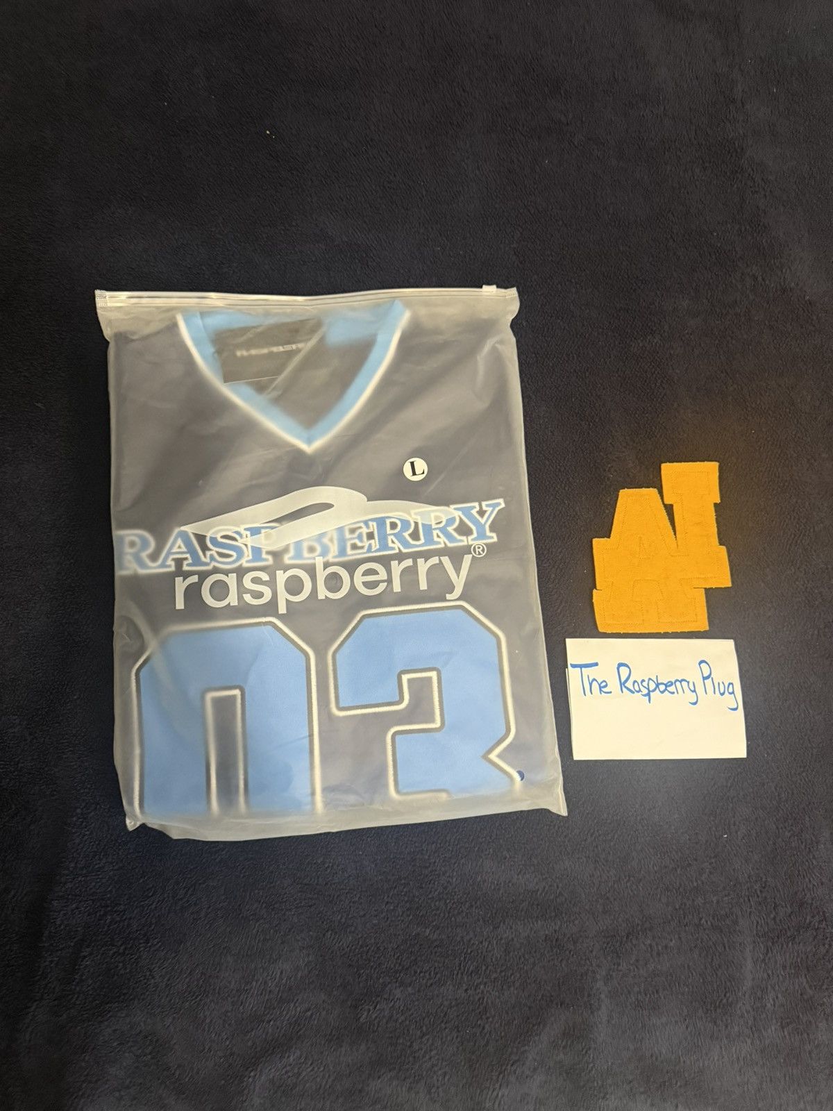 The GV Gallery Raspberry Hills / The Gv Gallery Berry 03 Jersey Size US L / EU 52-54 / 3 - 1 Thumbnail