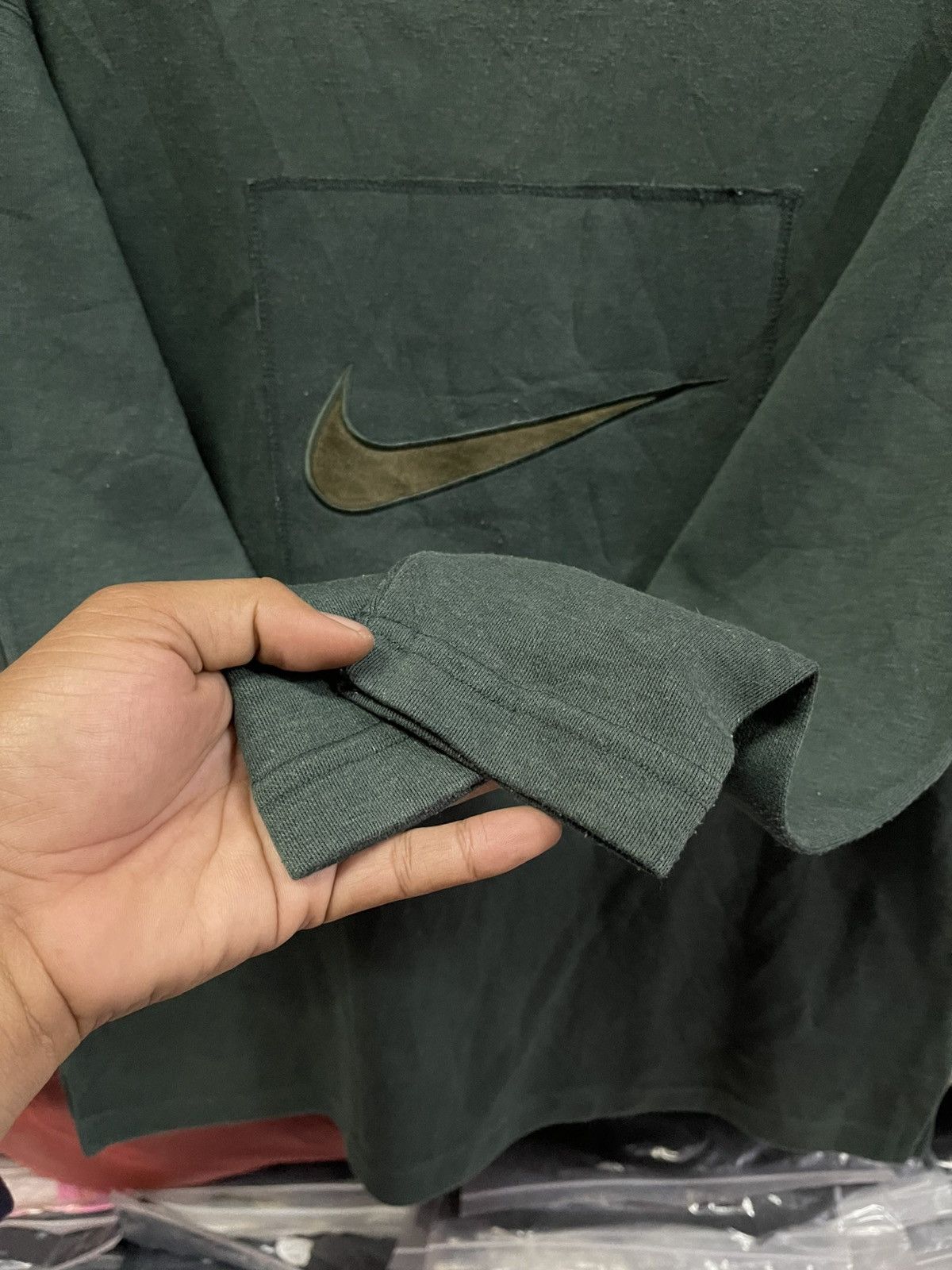 Nike Vintage Nike Swoosh Sweatshirt🔥🔥🔥 Size US XL / EU 56 / 4 - 5 Thumbnail