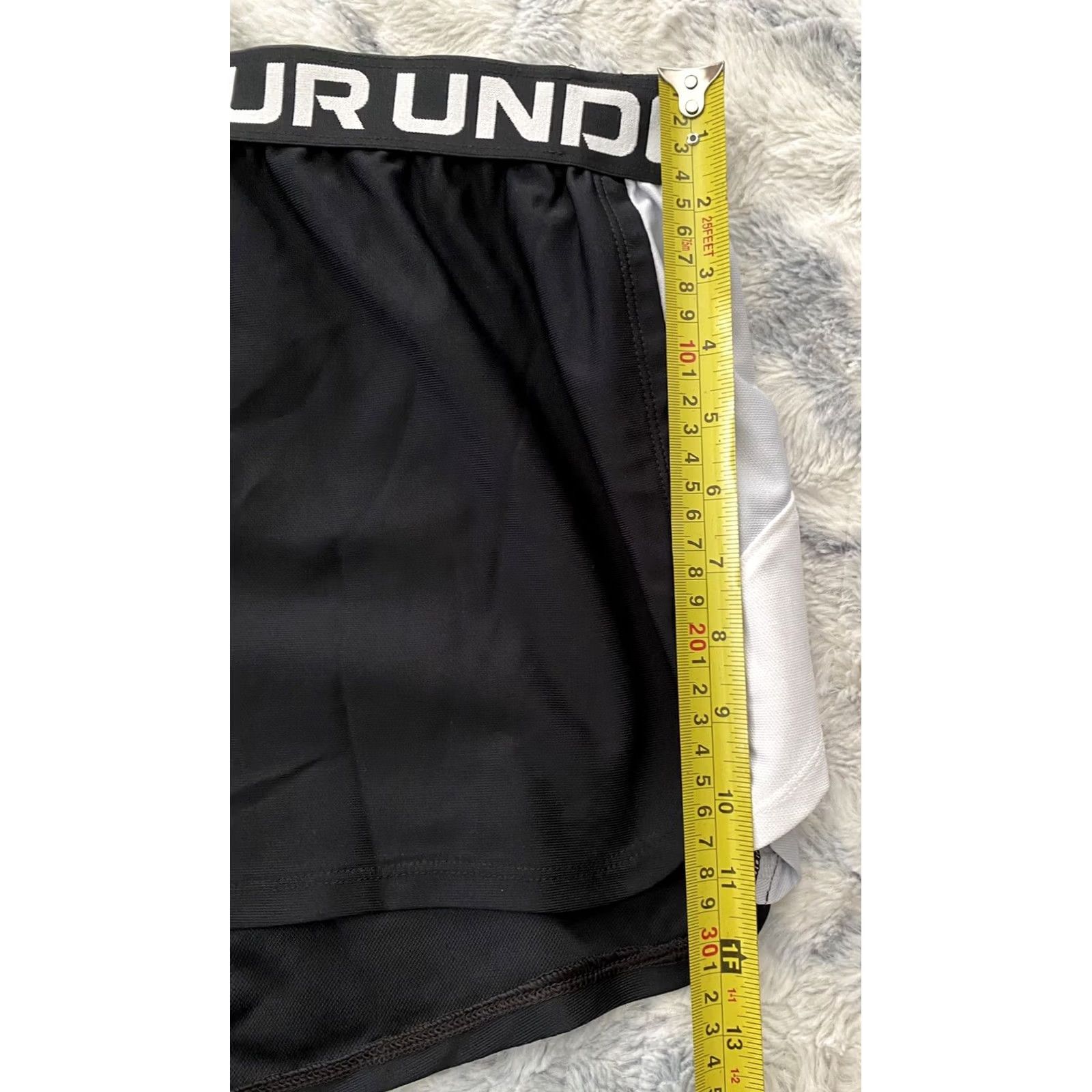 Under Armour NWOT Under Armour Women’s Athletic Shorts XL Multicolor Black With White Loose Fit, Regular, Activewear, Womens Size 40" / US 18 - 4 Thumbnail