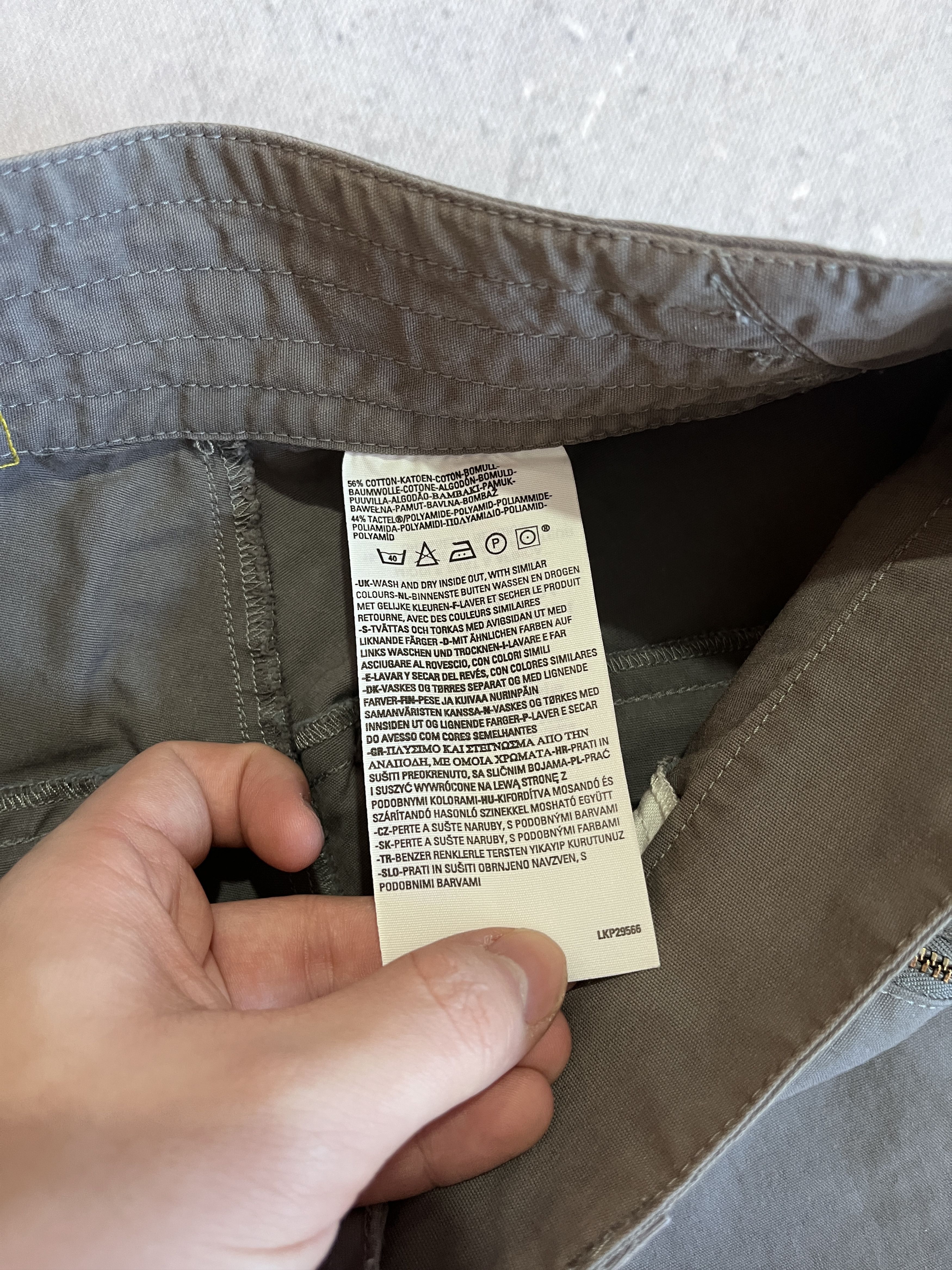 Levi's LEVIS ENGINEERED JEANS 2004 TWISTED LEG VINTAGE BAGGY PANTS Size US 32 / EU 48 - 3 Thumbnail