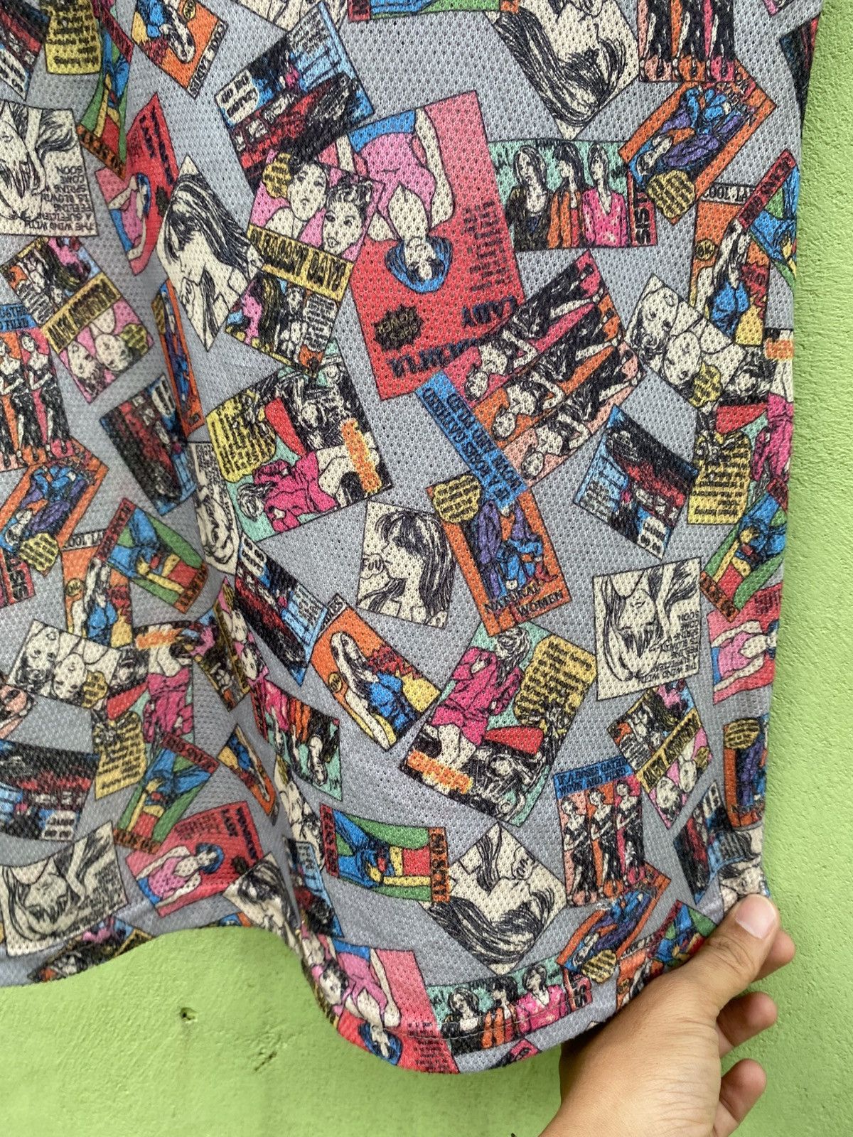 Japanese Brand Vintage Comic All-Over Print Mesh Tee Y2K Pop Art Collage Size ONE SIZE - 12 Thumbnail